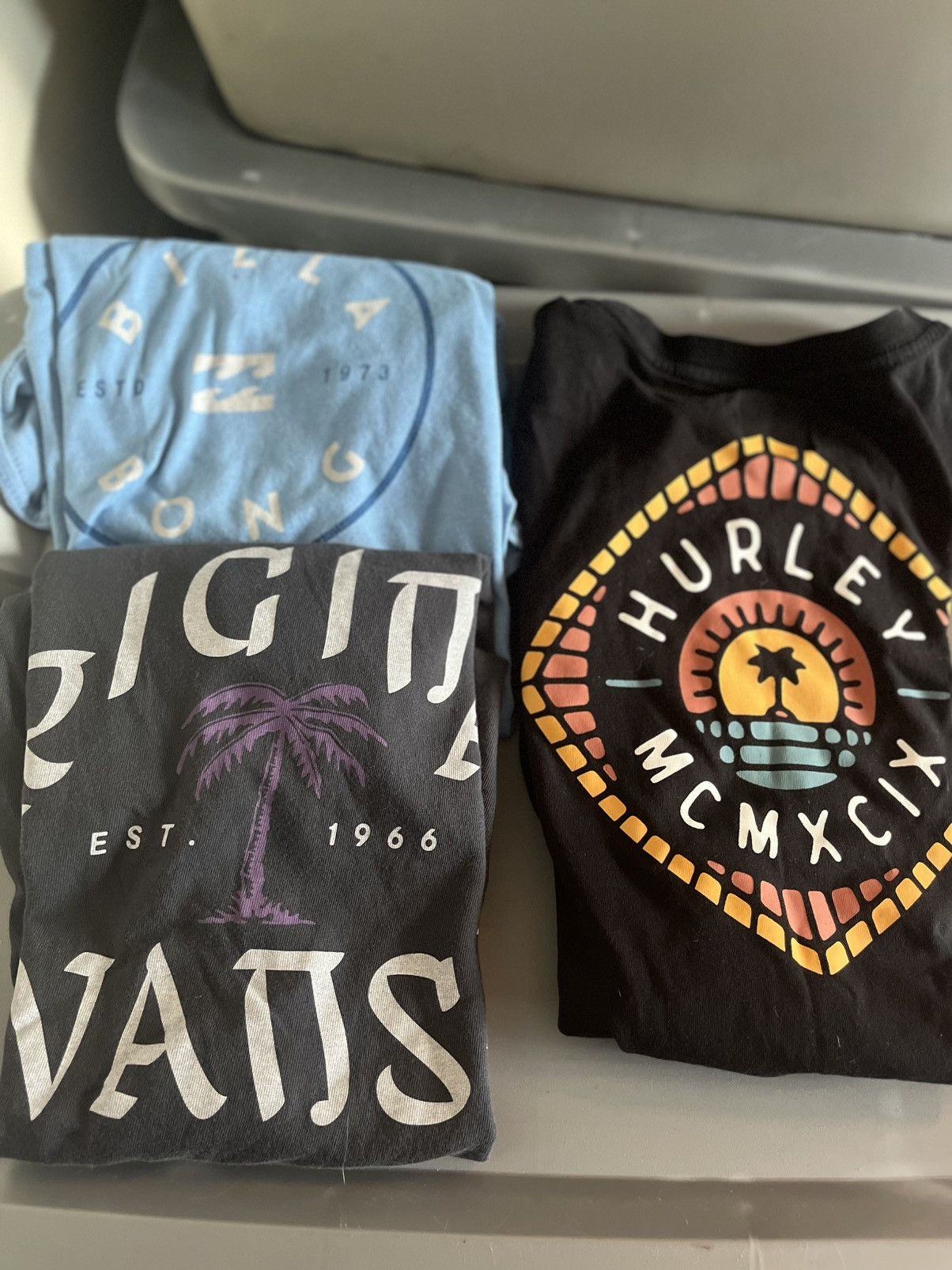 Billabong sm y2k surf / skate 3 shirt bundle hurley vans billabong Size US S / EU 44-46 / 1 - 1 Thumbnail