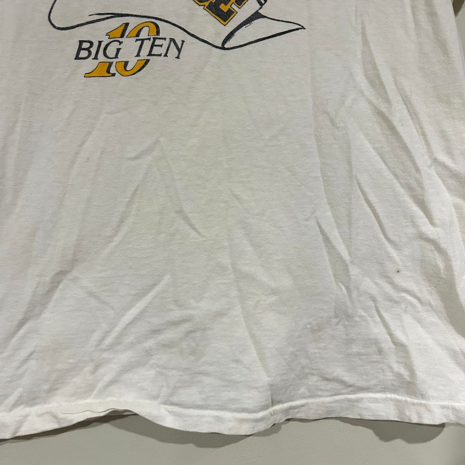 Hanes Vintage 1987 Purdue Basketball Big Ten Champs Tee Shirt Size US L / EU 52-54 / 3 - 7 Thumbnail