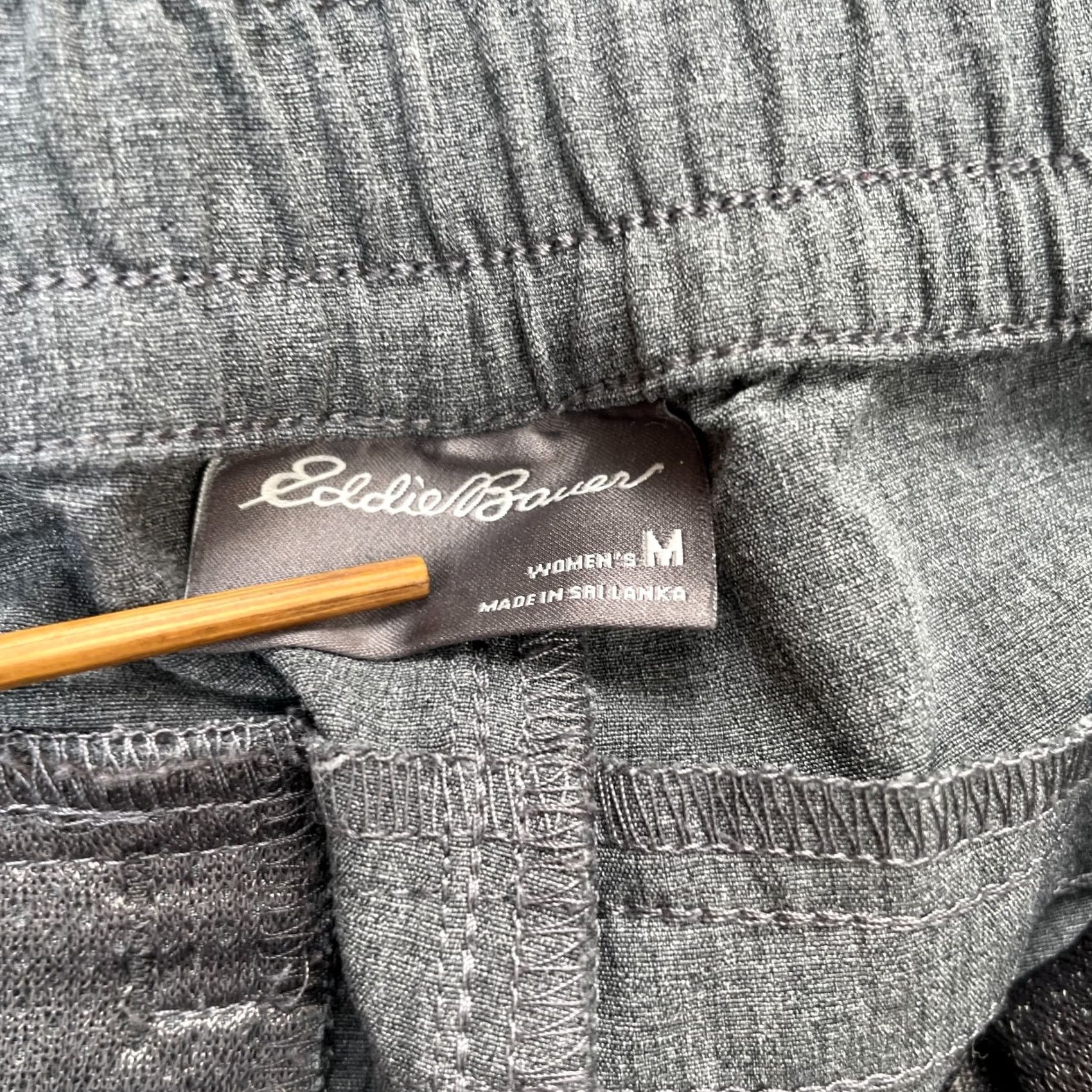 Eddie Bauer Eddie Bauer Womens Medium Gray Jogger Pants Stretch Tapered Leg Logo Drawstring Size 32" / US 10 / IT 46 - 3 Thumbnail