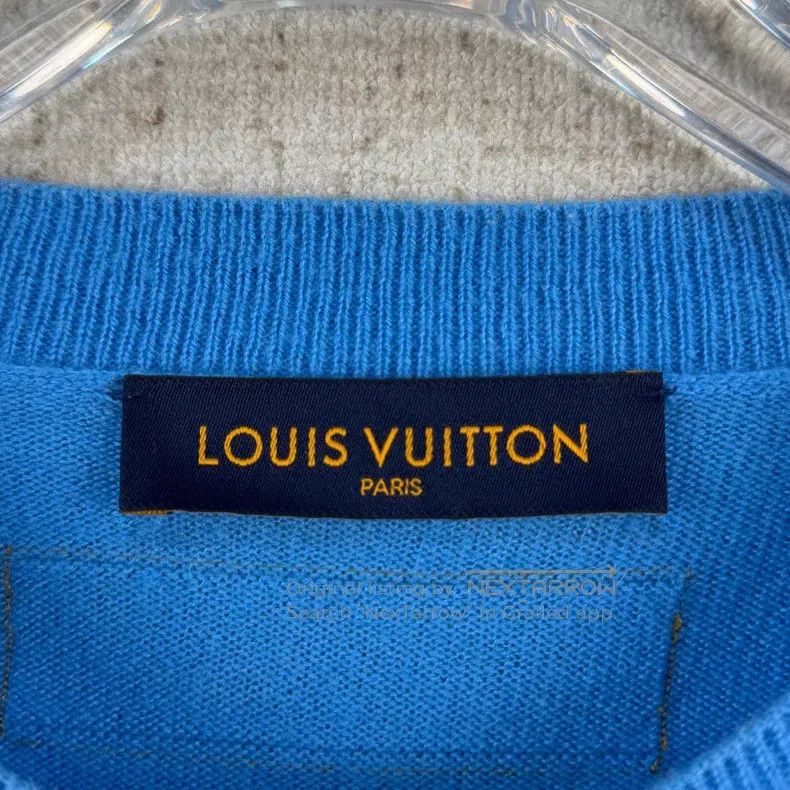 Louis Vuitton Louis Vuitton Solid embossed logo crewneck sweater Size US L / EU 52-54 / 3 - 4 Thumbnail