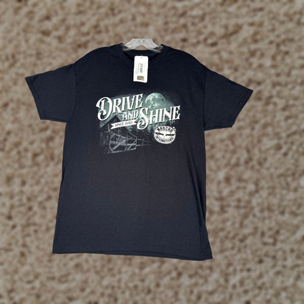 NASCAR Nascar Classics Shirt Mens M Black Cotton Jersey Crew Neck Logo White Hole Review Size US M / EU 48-50 / 2 - 1 Thumbnail
