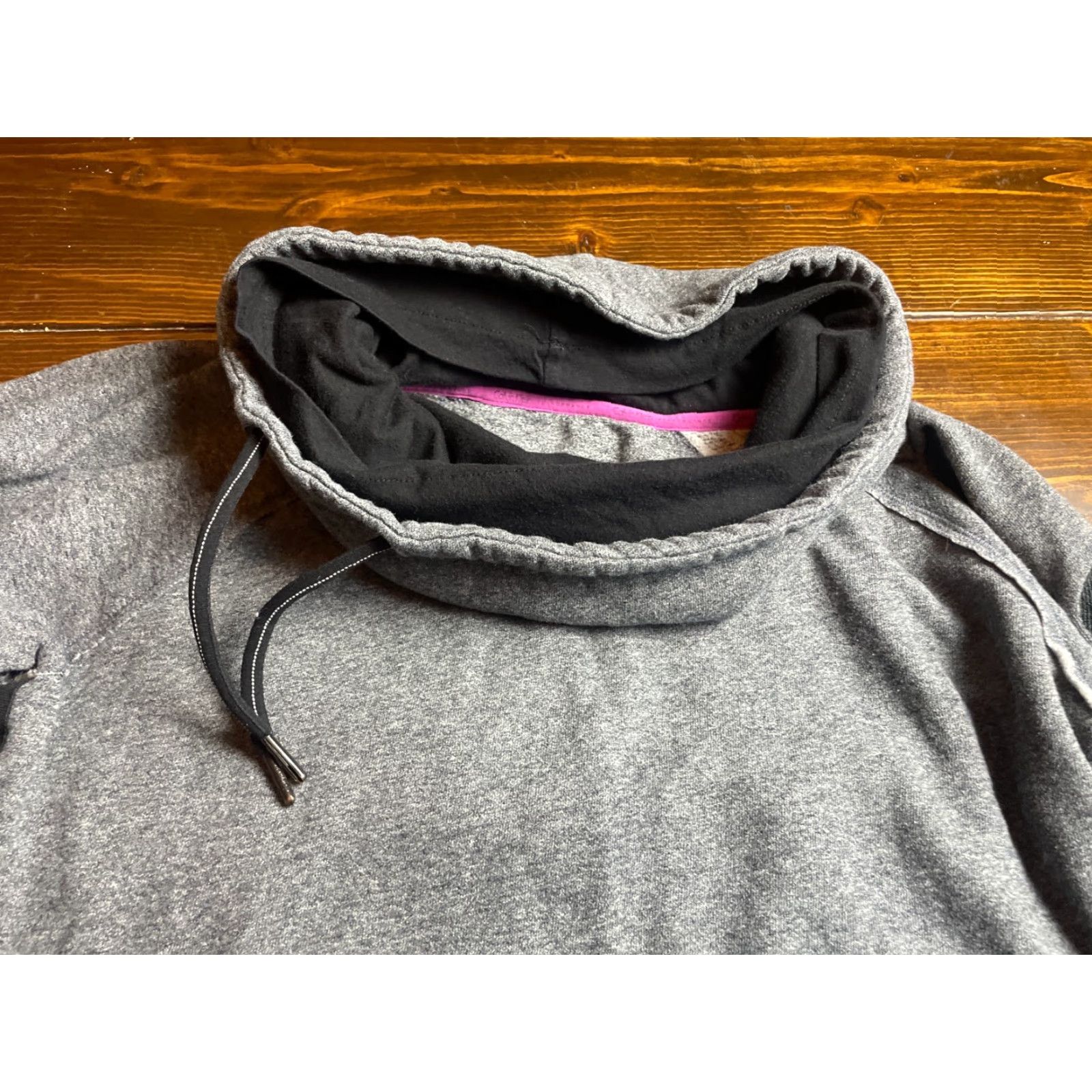 Calvin Klein Calvin Klein Sweater Women's Medium Gray Cowlneck Activewear Drawstring Pullover (Regular) Womens Size M / US 6-8 / IT 42-44 - 6 Thumbnail