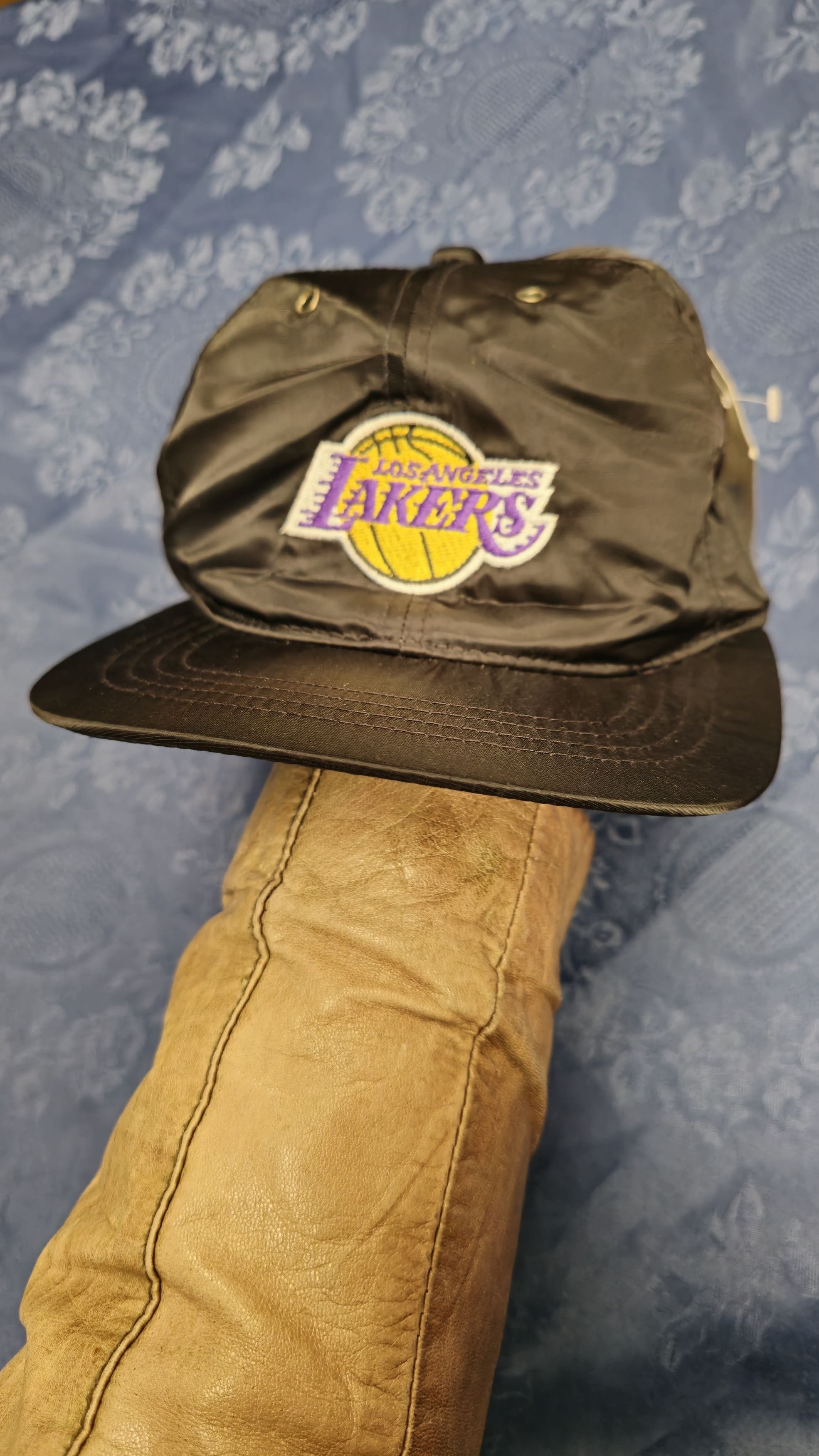 NBA × Vintage Starter snapback Lakers vintage Made in Dom. Rep.Hat cap Size ONE SIZE - 1 Thumbnail