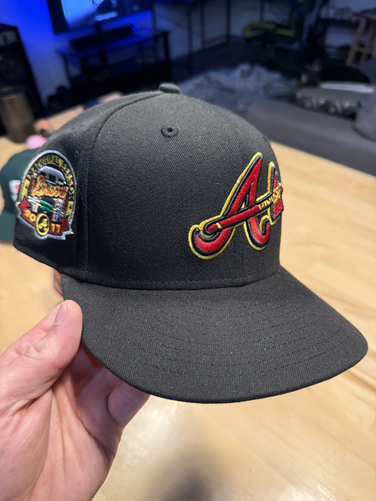 Hat Club × MLB × New Era Hatclub Exclusive Atlanta Braves 7 1/8 Size ONE SIZE - 1 Thumbnail