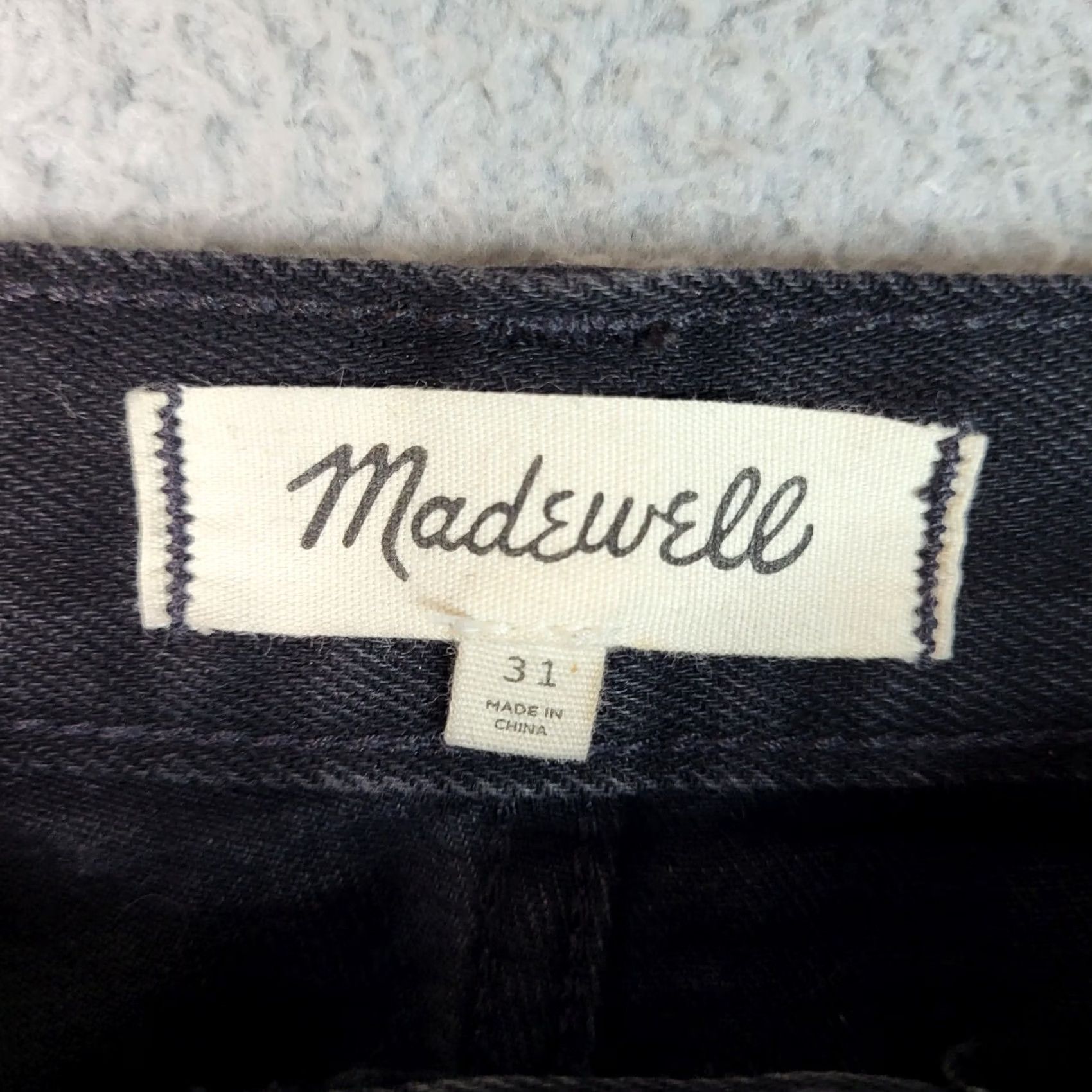 Madewell Madewell Skirt Women's black mini Denim 31 Size 31 Button Early 2000s style 31 Womens Size 24" / US 00 / IT 34 - 2 Thumbnail