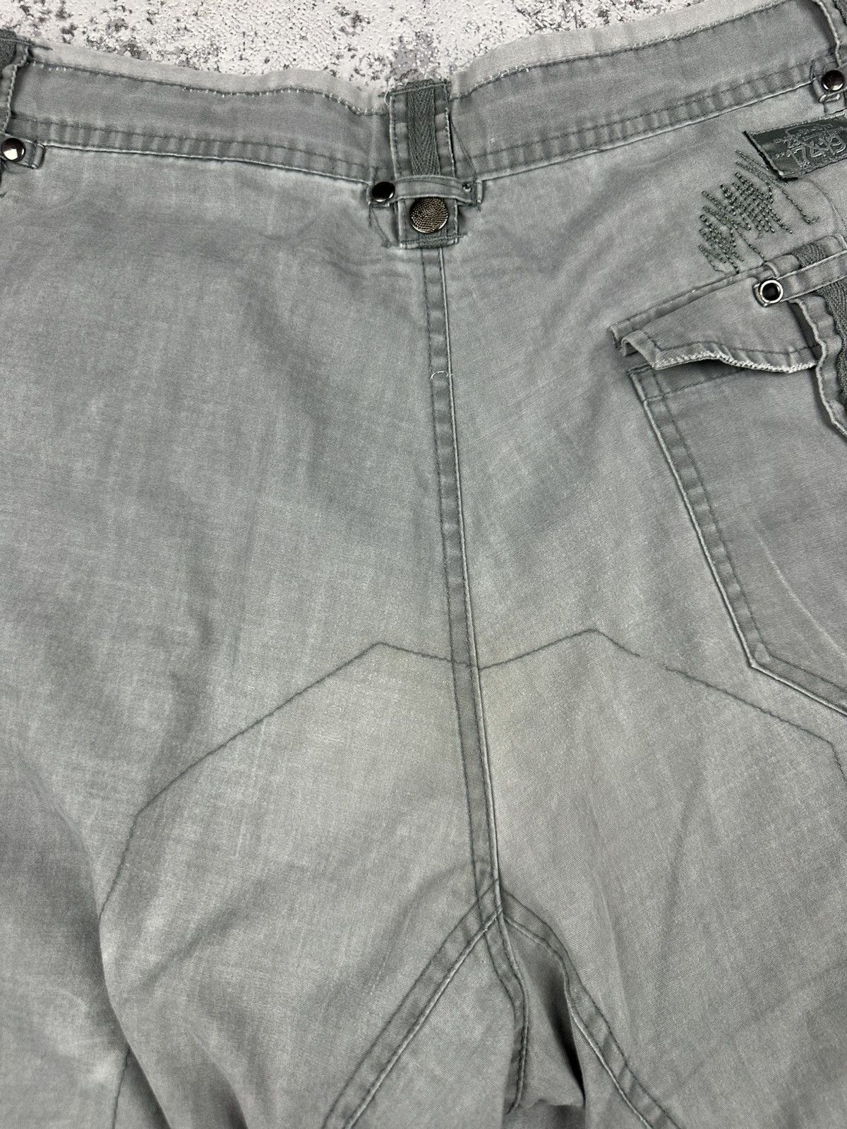 Japanese Brand Tactical Cargo Shorts Multi-Pocket Design Size US 32 / EU 48 - 12 Thumbnail