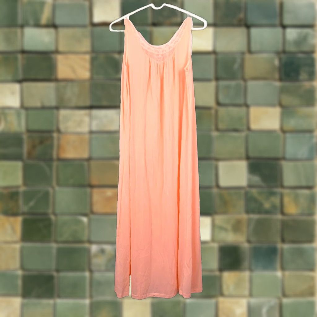 Vintage VINTAGE Lorraine Peach Lace Semi-Sheer Nylon Sleeveless Nightgown Medium Size ONE SIZE - 1 Thumbnail
