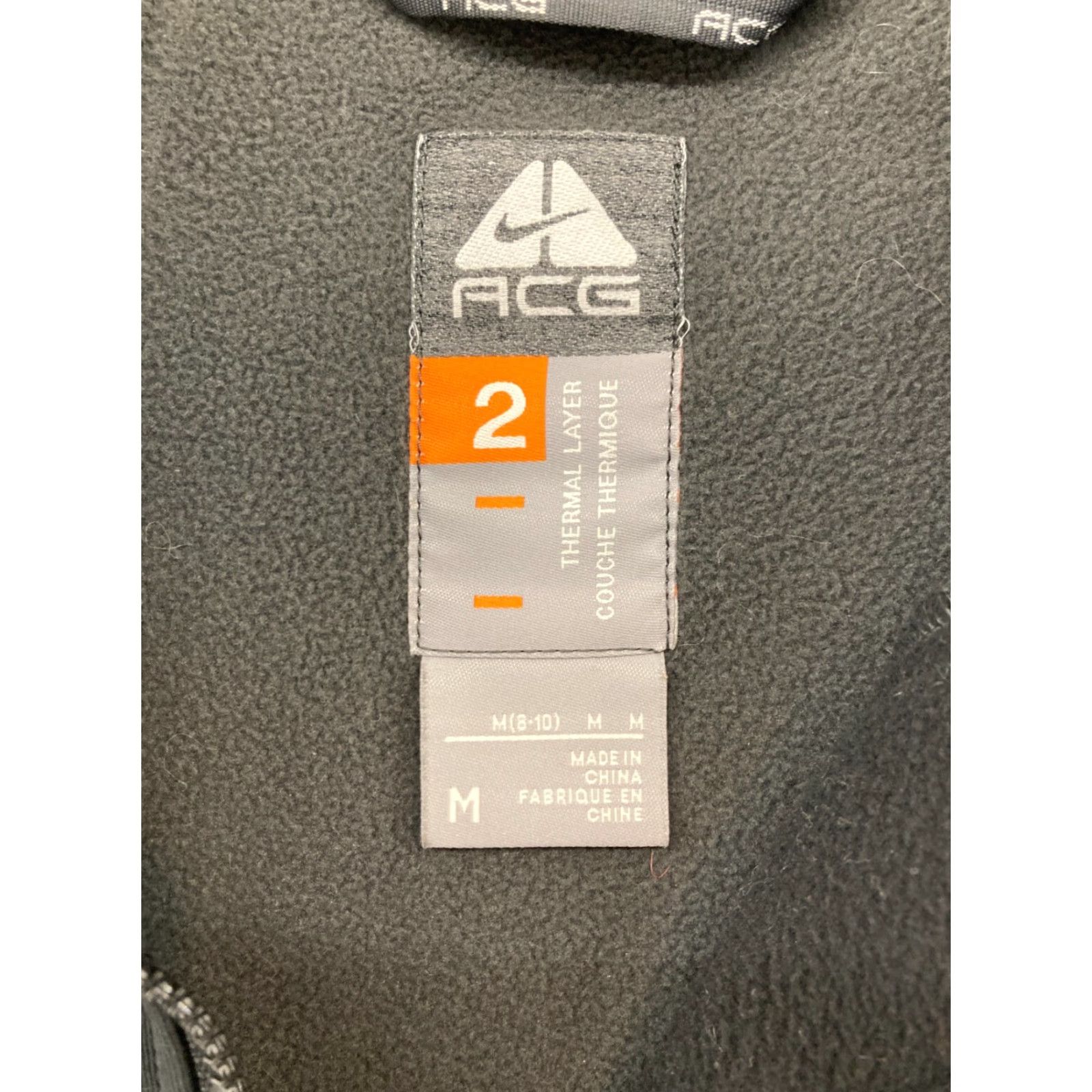 Nike ACG Nike ACG Jacket Women Medium Black Gray Softshell 2-Thermal Layer Thumb Holes Size M / US 6-8 / IT 42-44 - 6 Thumbnail