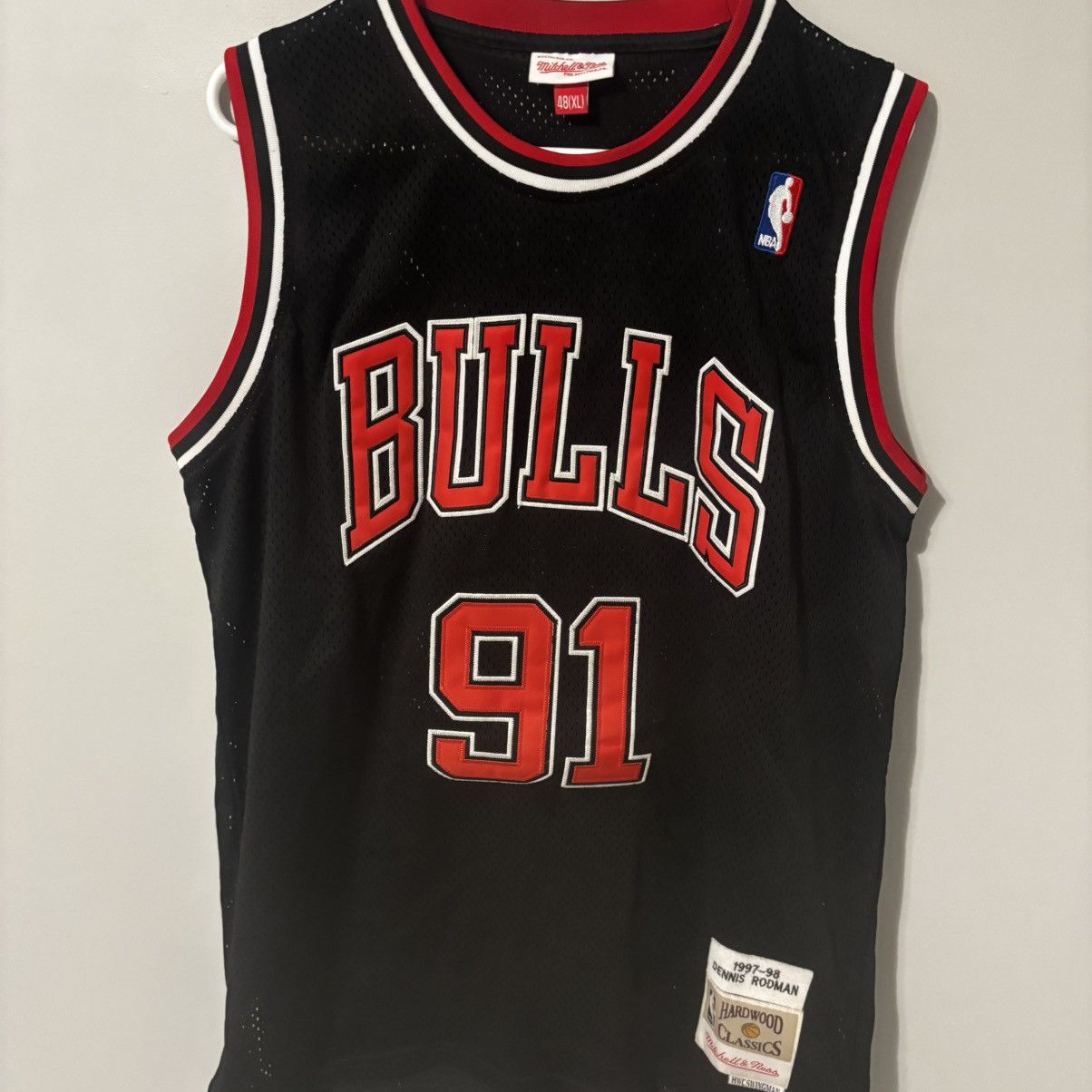 Mitchell & Ness Dennis Rodman Chicago Bulls Jersey Men L Hardwood Classics Size US XL / EU 56 / 4 - 1 Thumbnail