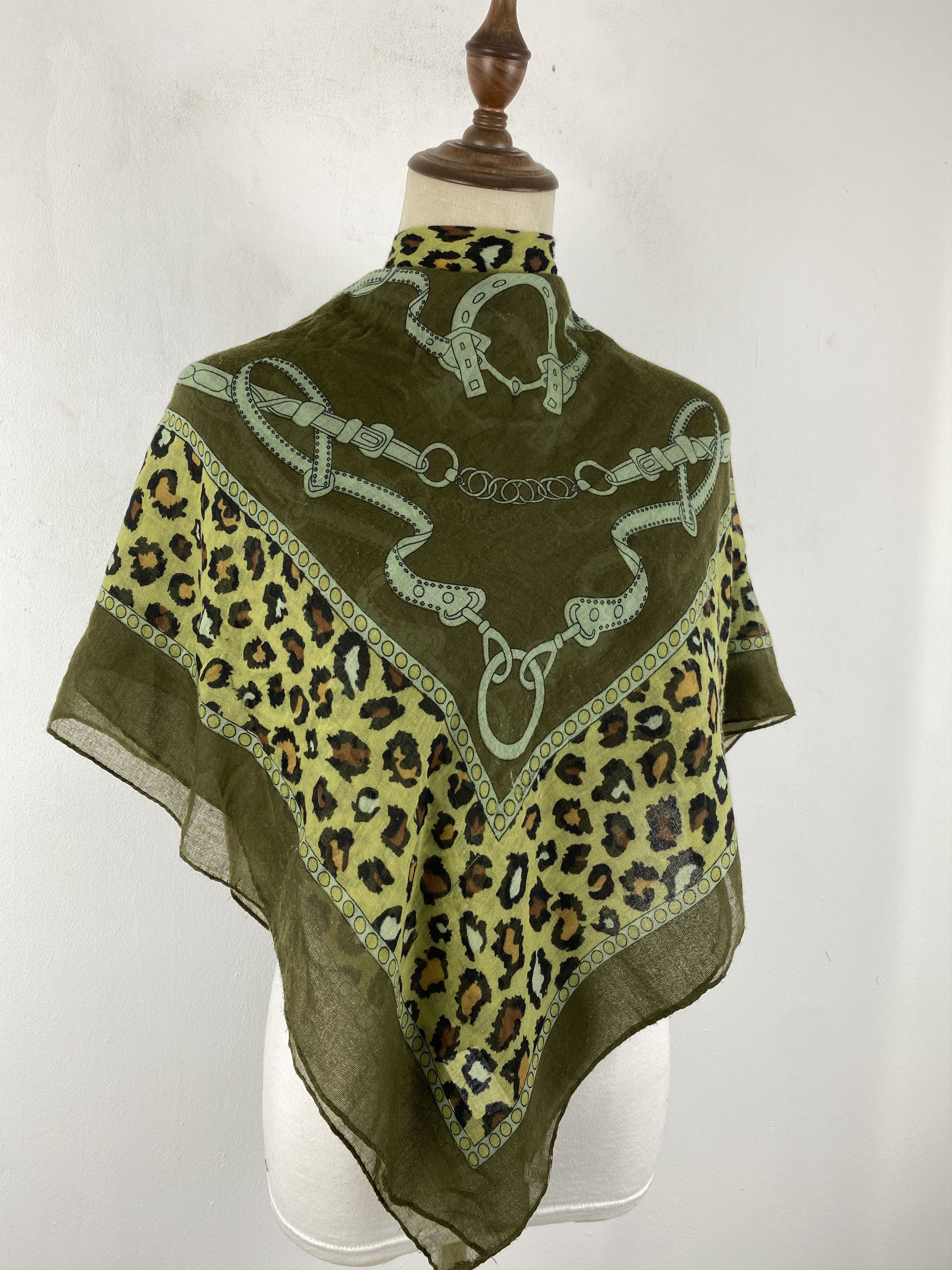 Japanese Brand Vintage Wool Scarf Shawl Babushka head Scarf SN0034 Size ONE SIZE - 2 Thumbnail