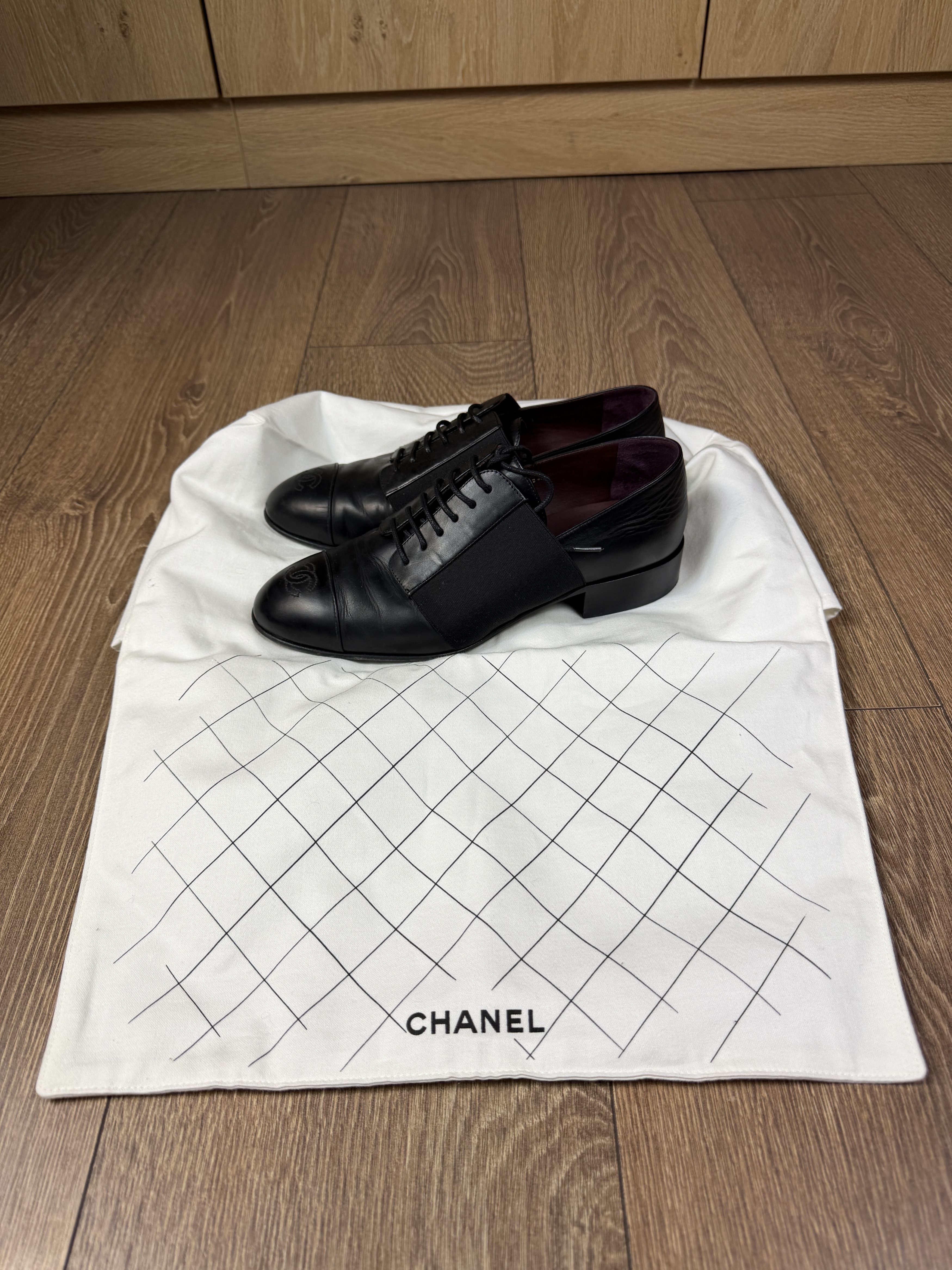 Chanel Chanel black cc leather and canvas lace up flat shoes zx 38c Size US 8 / IT 38 - 3 Thumbnail