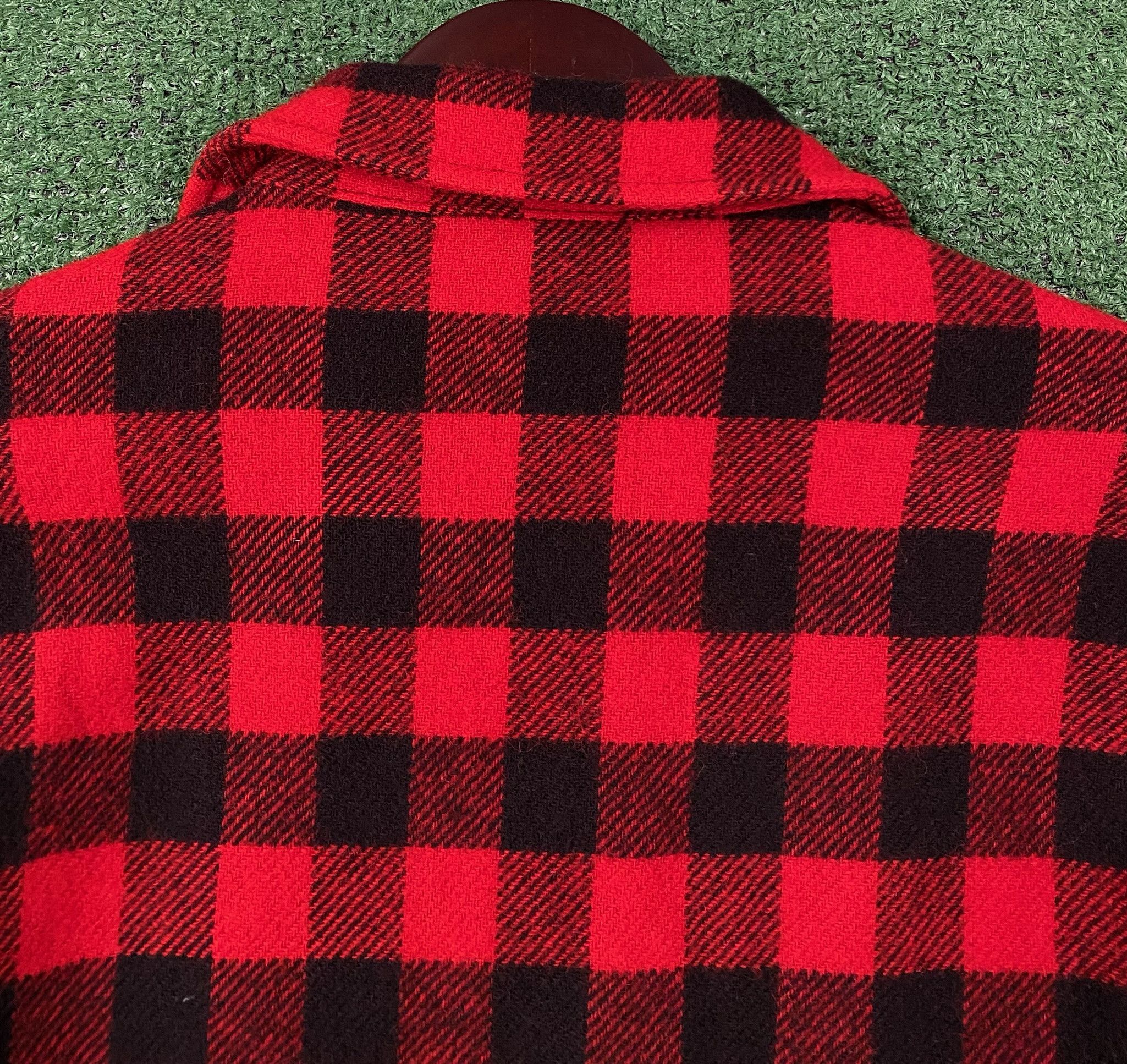 Woolrich Woolen Mills 80’s Woolrich 100% Wool Red Buffalo Plaid Flannel Small Size US S / EU 44-46 / 1 - 5 Thumbnail