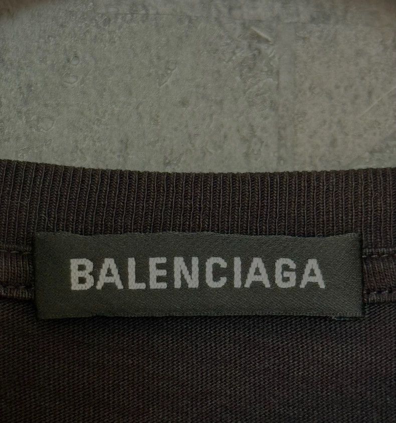 Balenciaga Balenciaga Lowercase Letter Print Short Sleeve Size US L / EU 52-54 / 3 - 3 Thumbnail