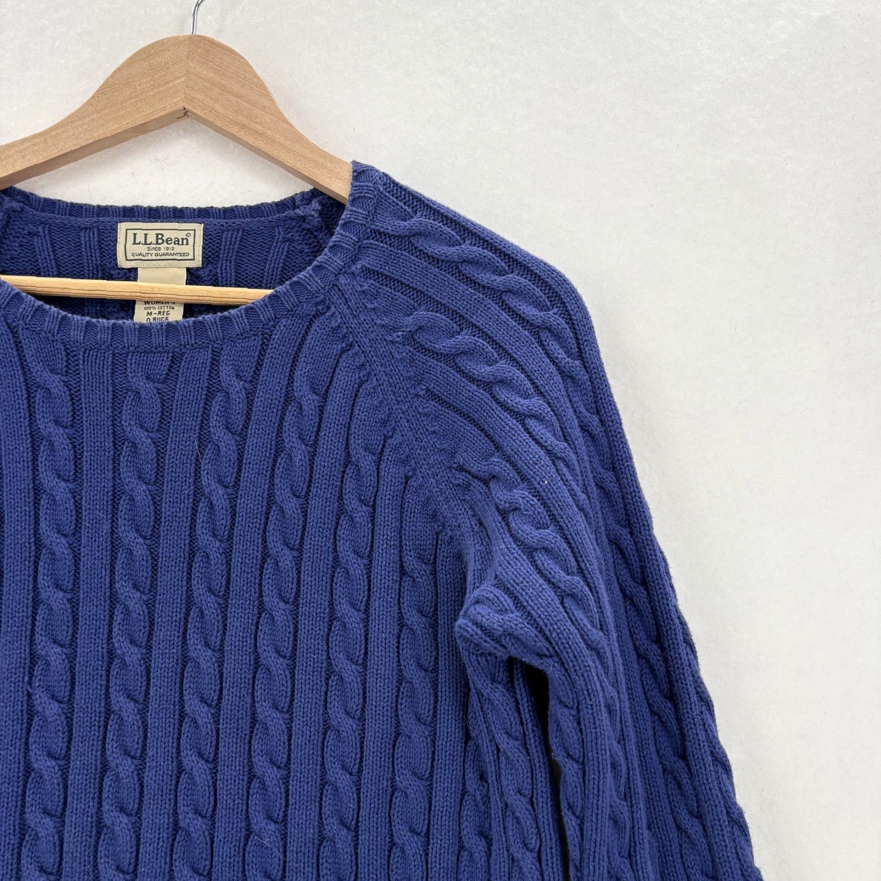 Vintage VINTAGE L.L.Bean Sweater Womens M Blue Cable-Knit Crew Neck Pullover Fisherman 90s Casual Womens Regular Knit Size M / US 6-8 / IT 42-44 - 2 Thumbnail