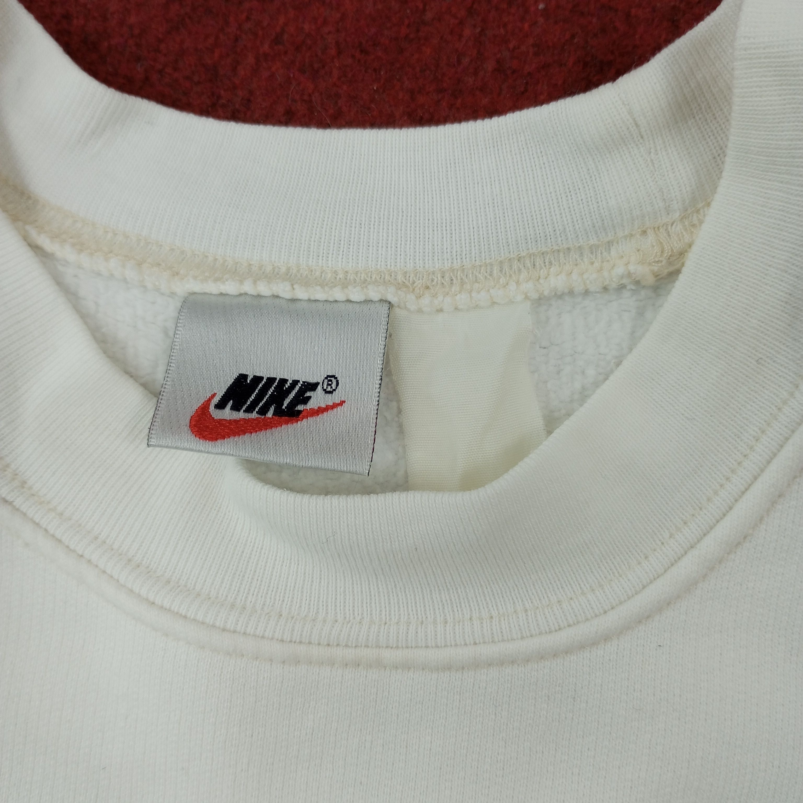 Nike × Vintage Nike Small Logo Design Sweatshirt c230n21 Size US S / EU 44-46 / 1 - 5 Thumbnail