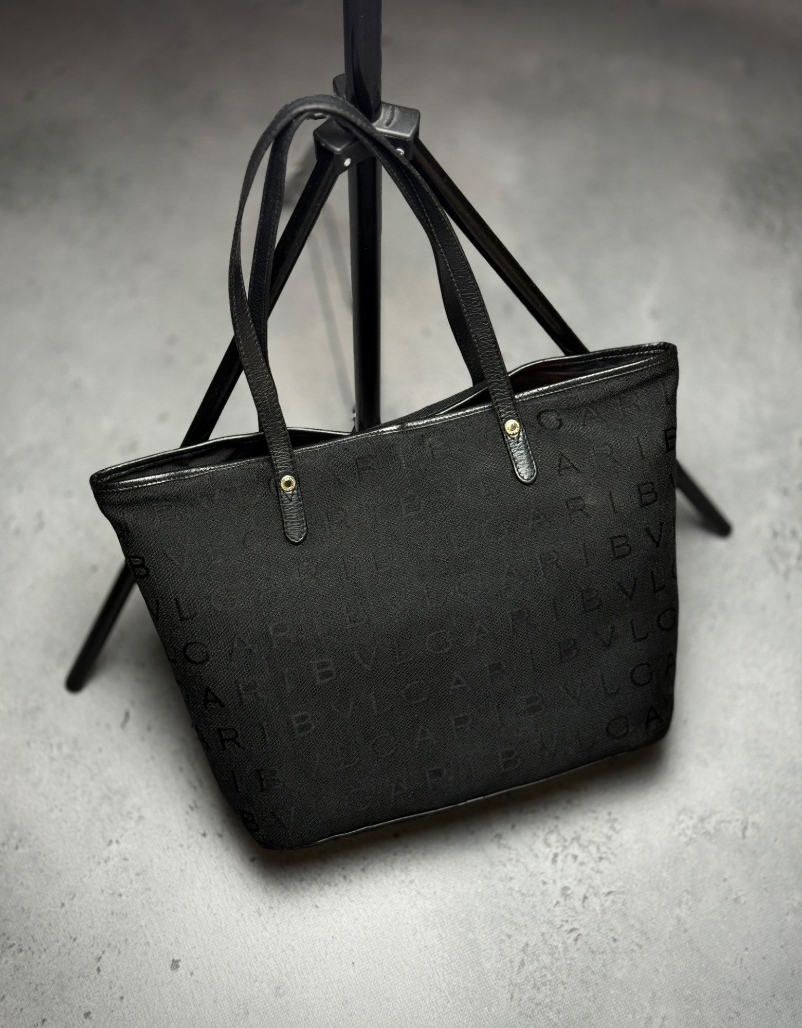 Bvlgari Bvlgari Black Monogram Handbag Tote Logomania Tote Bag y2k Size ONE SIZE - 1 Thumbnail
