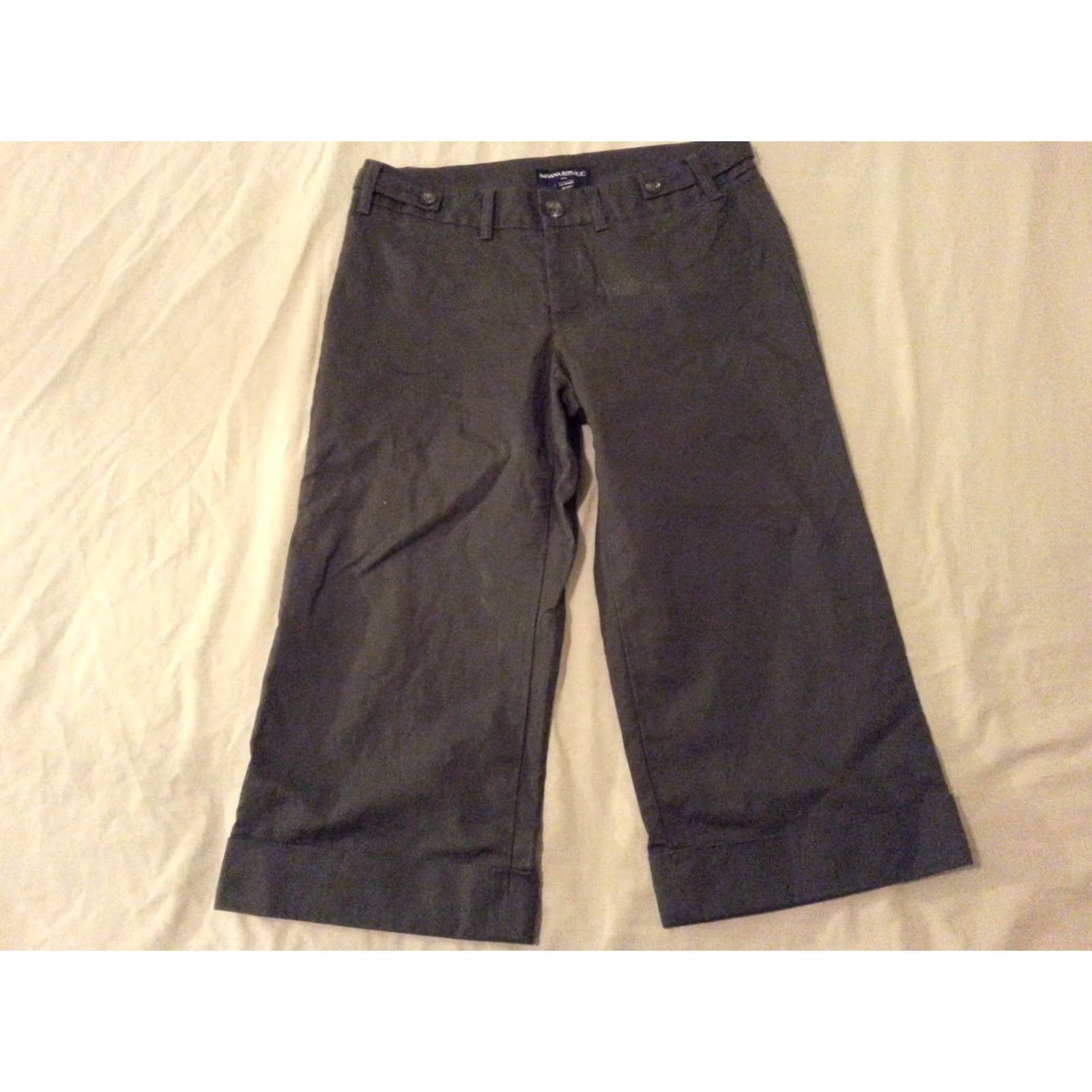 Banana Republic Womens Banana Republic Capris Gray Regular Pants Size 30" / US 8 / IT 44 - 2 Thumbnail