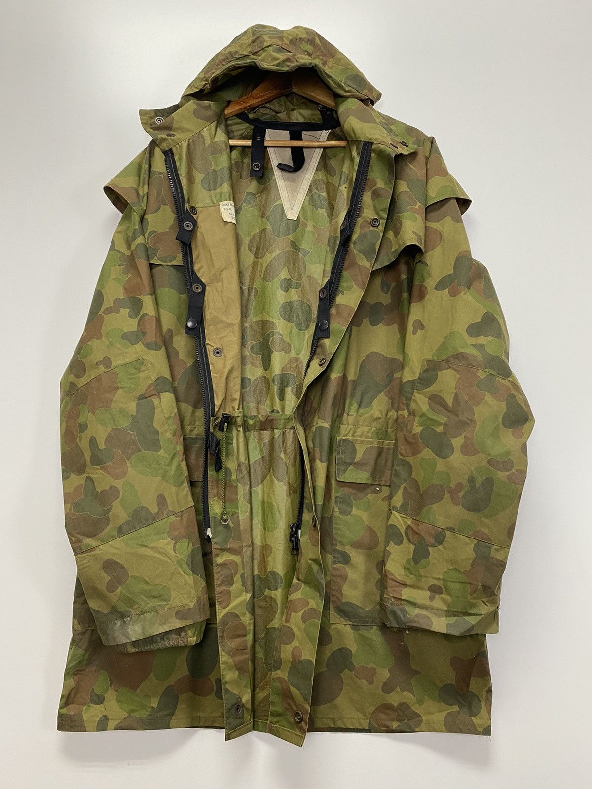 Vintage Vintage Camo Parka Jacket Size US XL / EU 56 / 4 - 11 Thumbnail