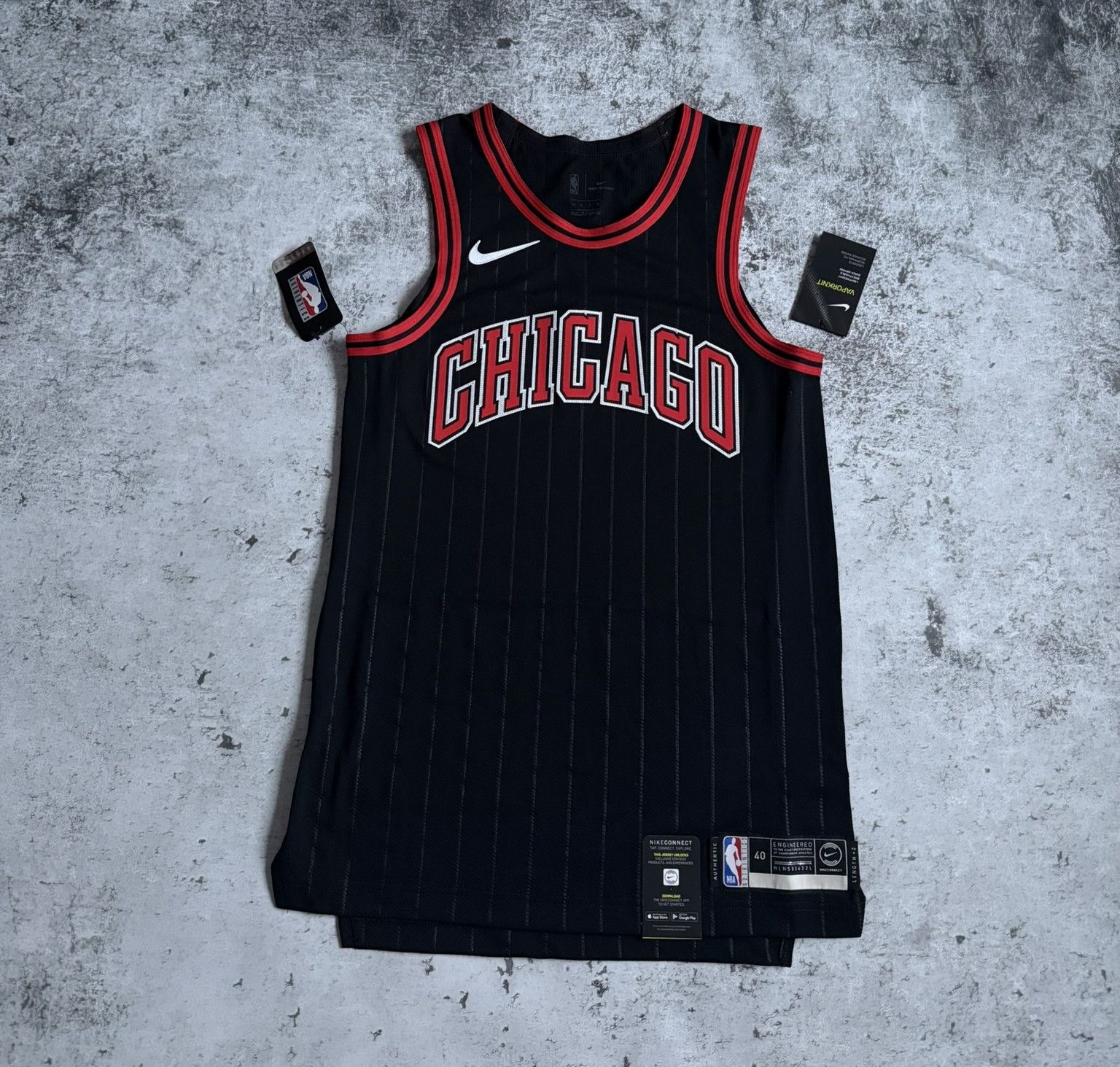 Nike CHICAGO BULLS VAPORKNIT NIKE JERSEY BASKETBALL S Size US S / EU 44-46 / 1 - 1 Thumbnail
