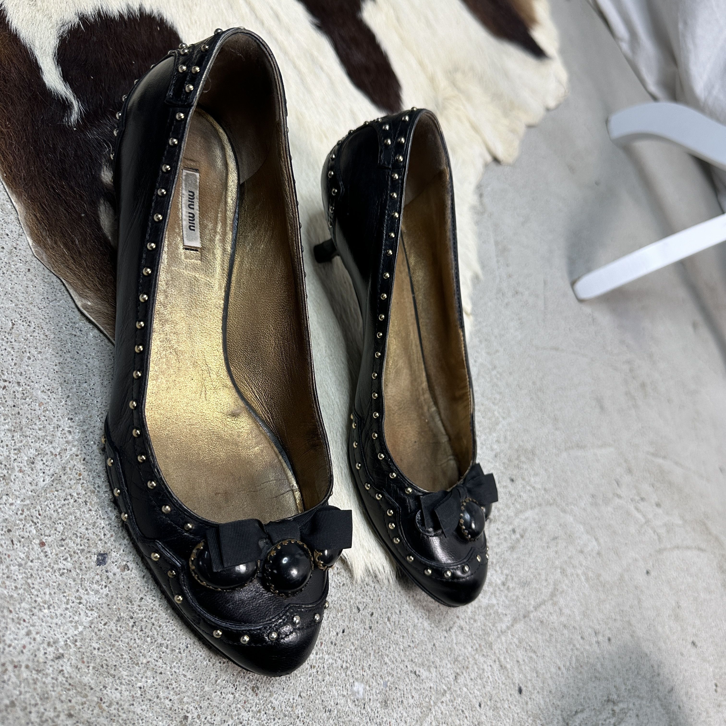 パンプス MIUMIU TYRIAN PURPLE LEATHER PUMPS Vintage 90s Miu Miu Purple Leather Shoes With Peep Toes Size