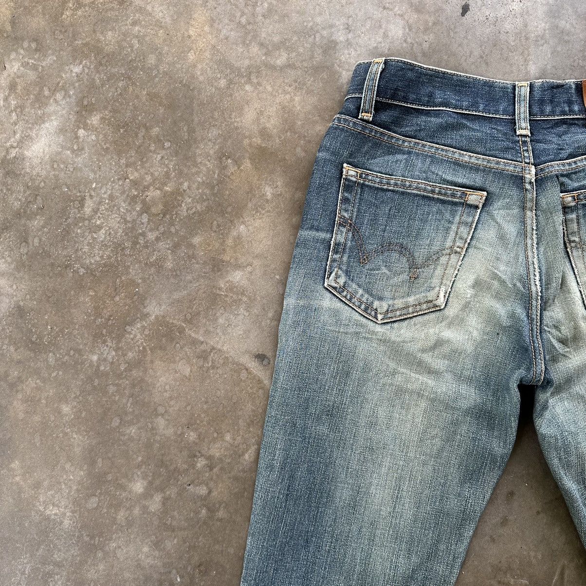 Japanese Brand Vintage Edwin Faded Flare Distressed Jean Denim Pant W28 Size US 28 / EU 44 - 13 Thumbnail