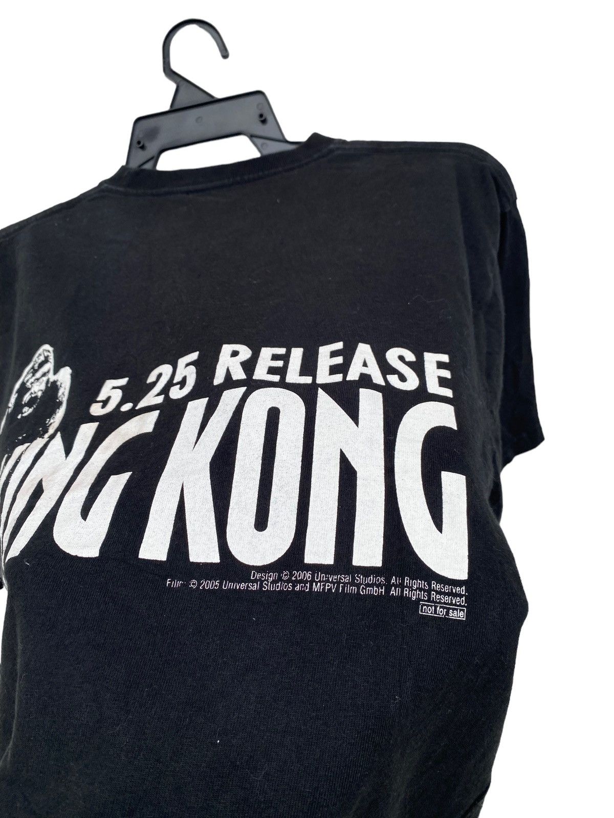 Universal Studios Vintage 2005 King Kong Movie Promo Tees Size US M / EU 48-50 / 2 - 3 Thumbnail