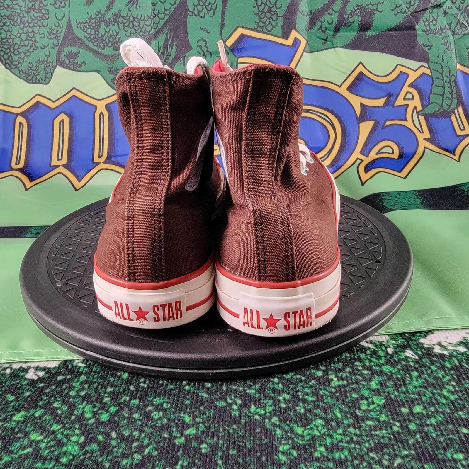 Converse Converse Chuck Taylor All-Star HiTop Brown/Red Sz. 8M 10W Size US 8 / EU 41 - 2 Thumbnail