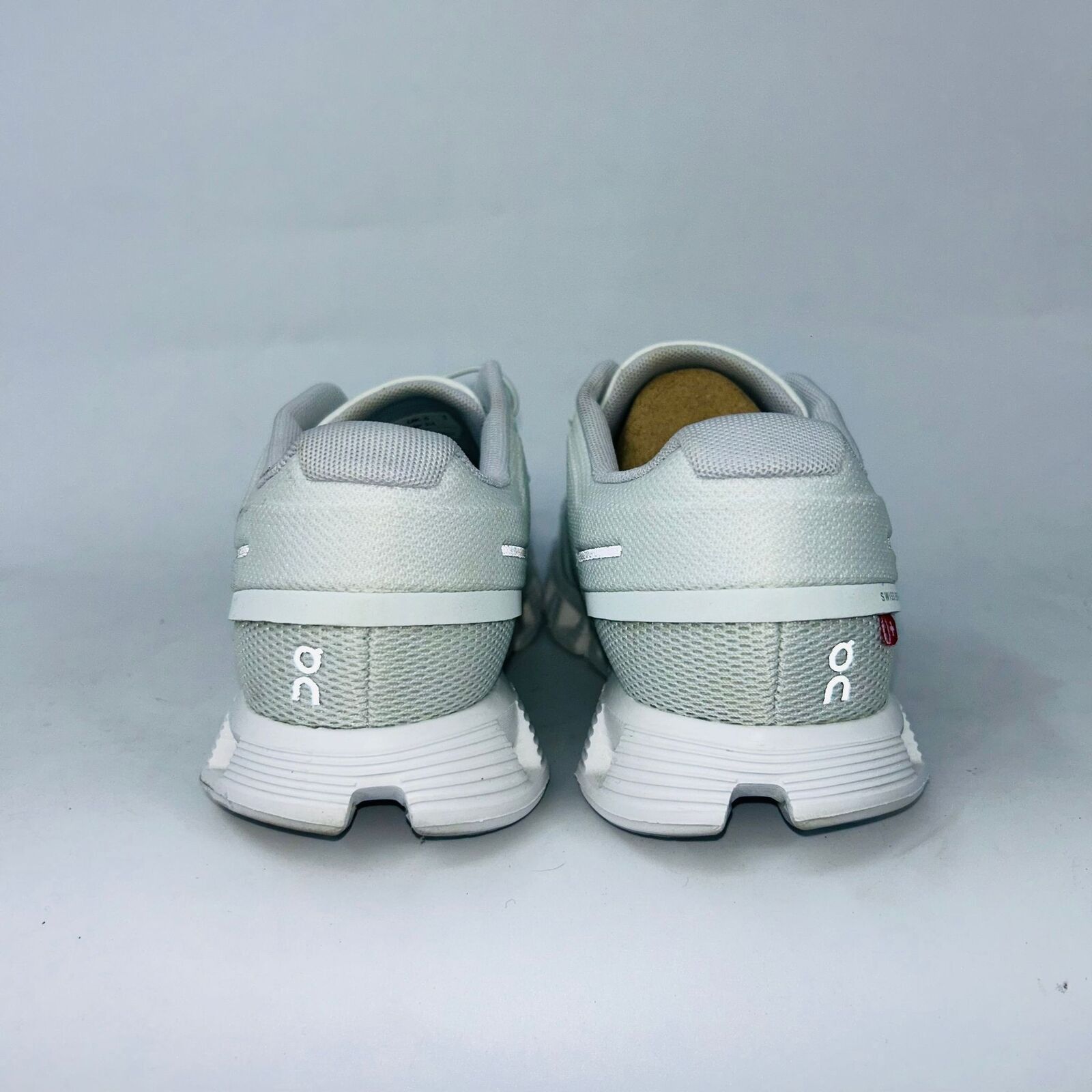 Apex One ON RUNNING CLOUD 5 WOMENS "ICE WHITE" RUNNING SHOES SIZE 7 Size US 7 / IT 37 - 3 Thumbnail