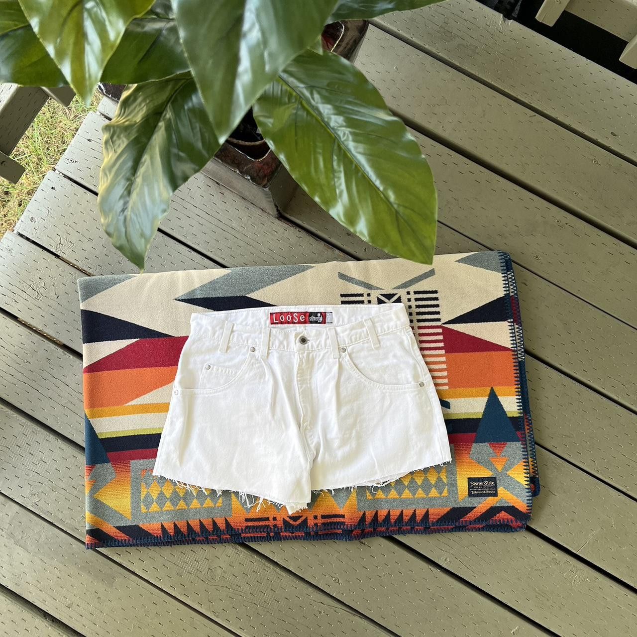 Levi's × Vintage Levi’s silvertab White Mom Shorts Levis Silvertab shorts Size 32" / US 10 / IT 46 - 2 Thumbnail