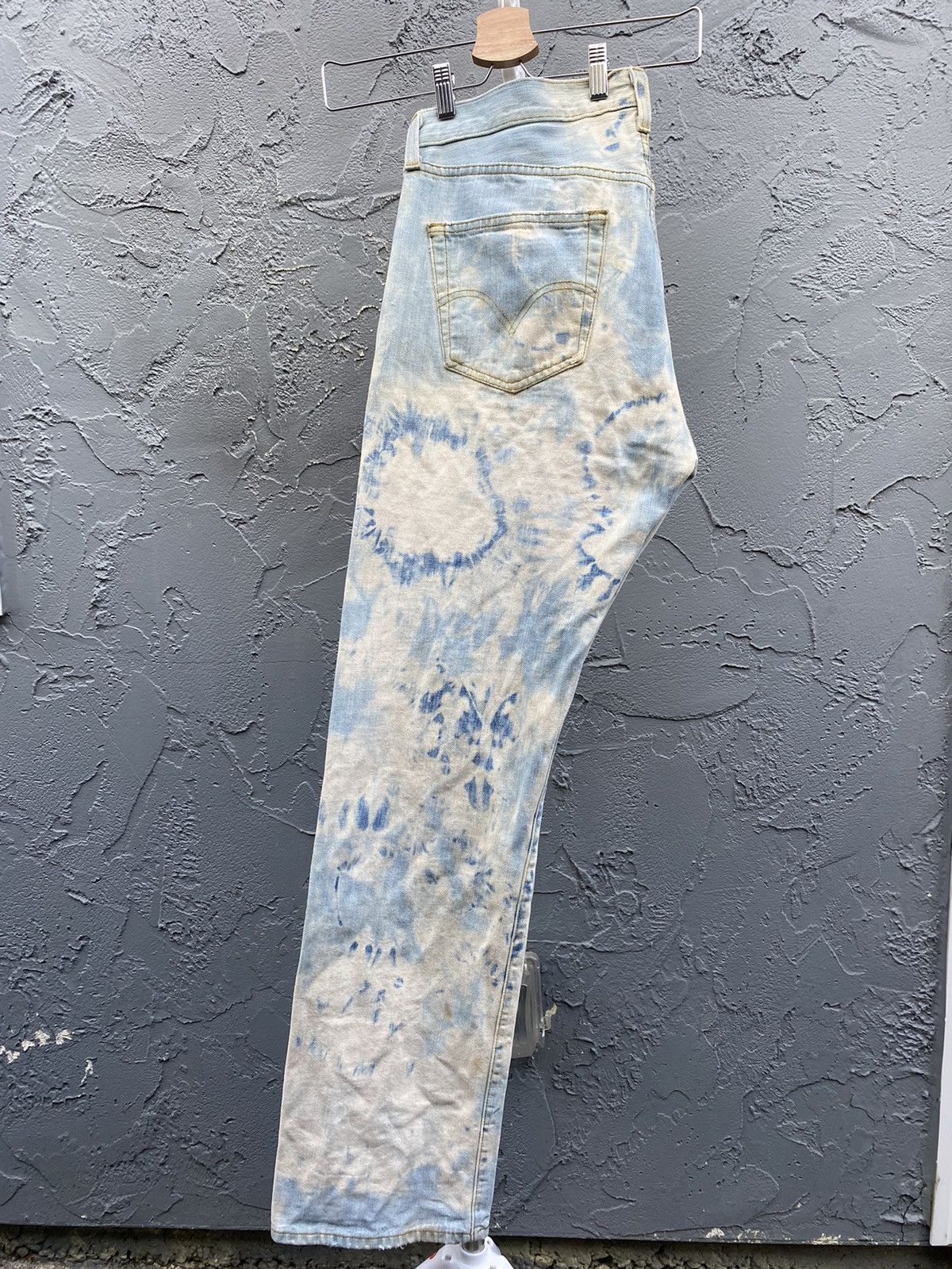 Levi's Crazy Bleach-Dye 00s Levi’s 501 Size US 36 / EU 52 - 3 Thumbnail