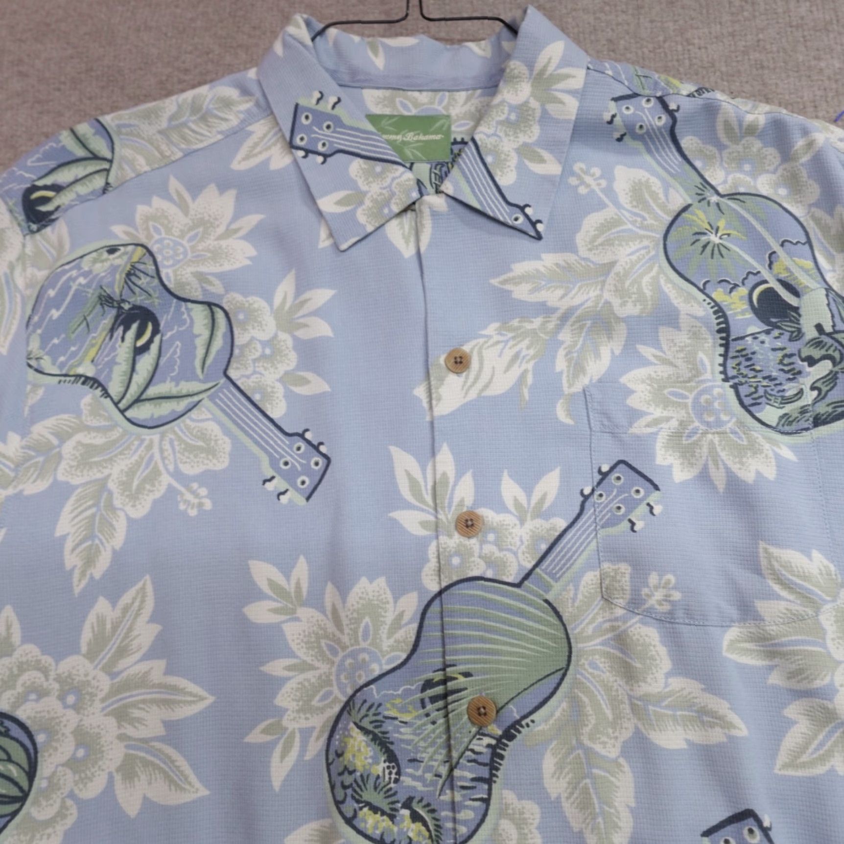 Tommy Bahama Tommy Bahama Shirt L Blue Silk Plaid Short Sleeve Button-Up Collared 100% Silk Mens Size US L / EU 52-54 / 3 - 2 Thumbnail