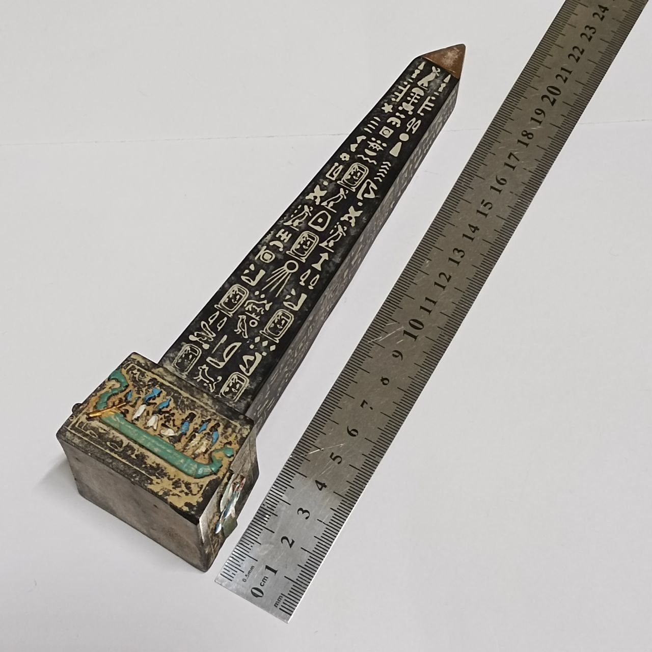 Other Egyptian obelisk replica with hieroglyphs Size ONE SIZE - 8 Thumbnail
