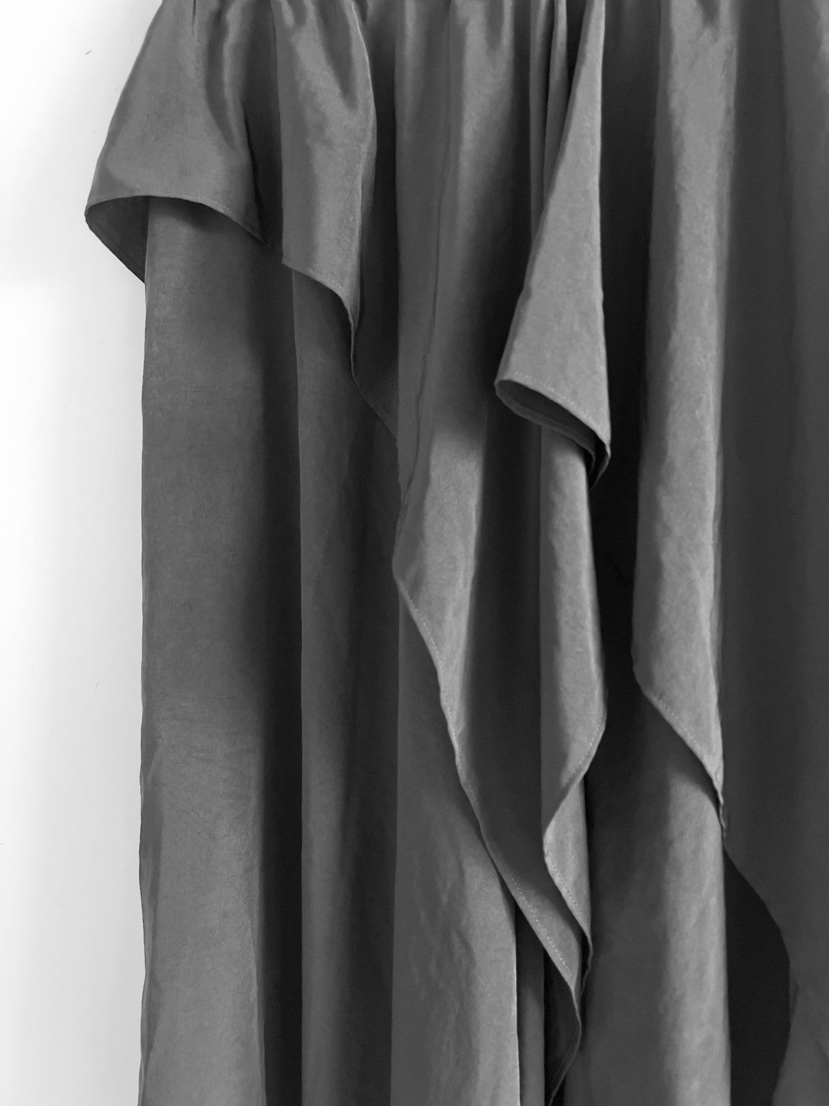 Yohji Yamamoto Y's Yohji Yamamoto - CREPE de CHINE RUFFLE PANTS Size 24" / US 00 / IT 34 - 4 Thumbnail