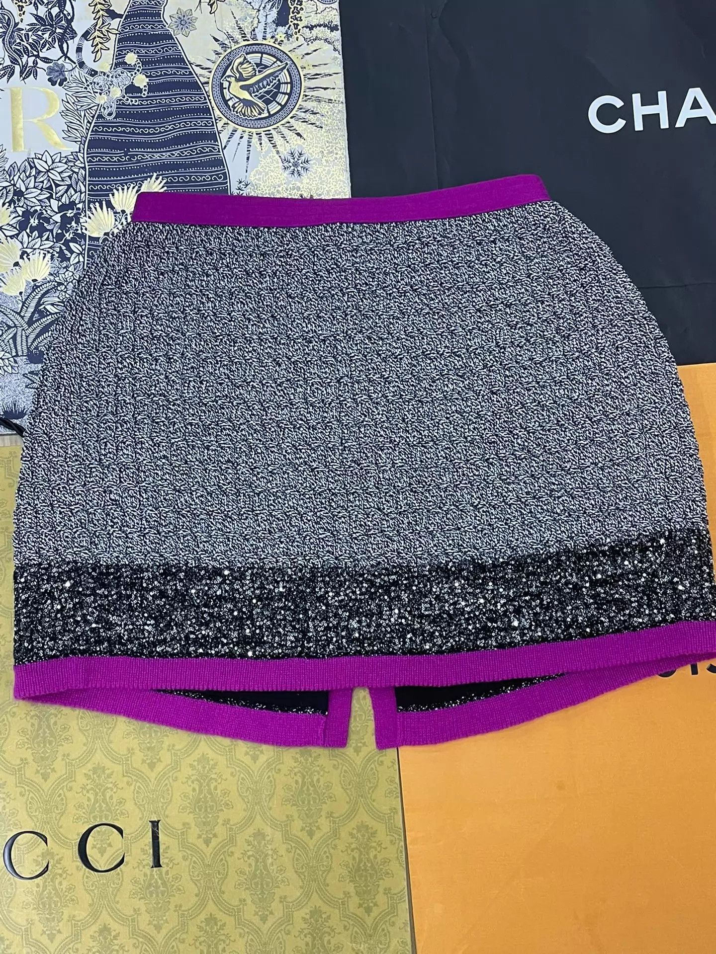 Chanel Chanel Purple-Gray Sequin Color-Blocked Skirt 38 Size 27" / US 4 / IT 40 - 3 Thumbnail