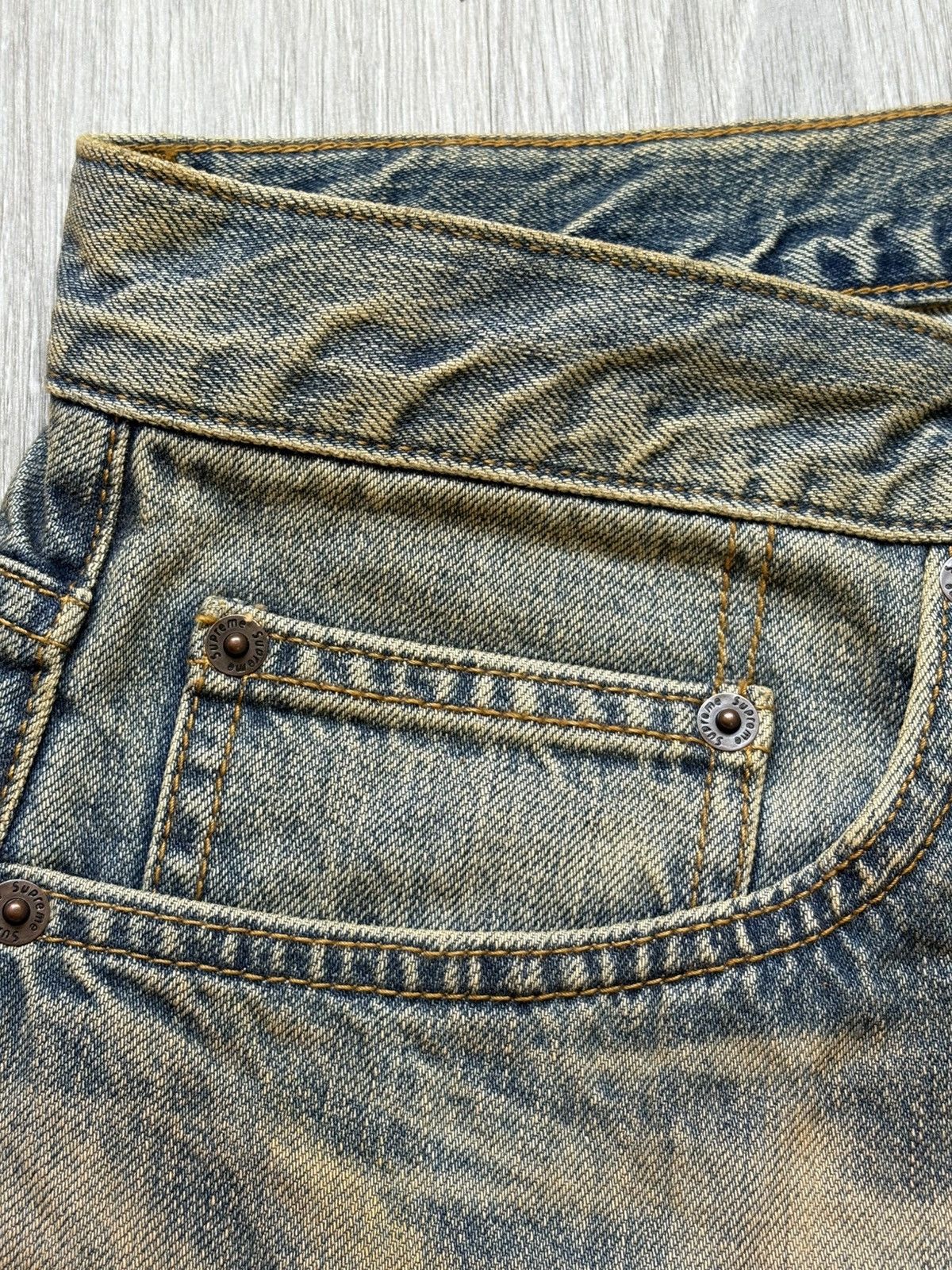 Supreme Supreme Dirty Indigo Denim Jeans FW25 Size US 32 / EU 48 - 9 Thumbnail