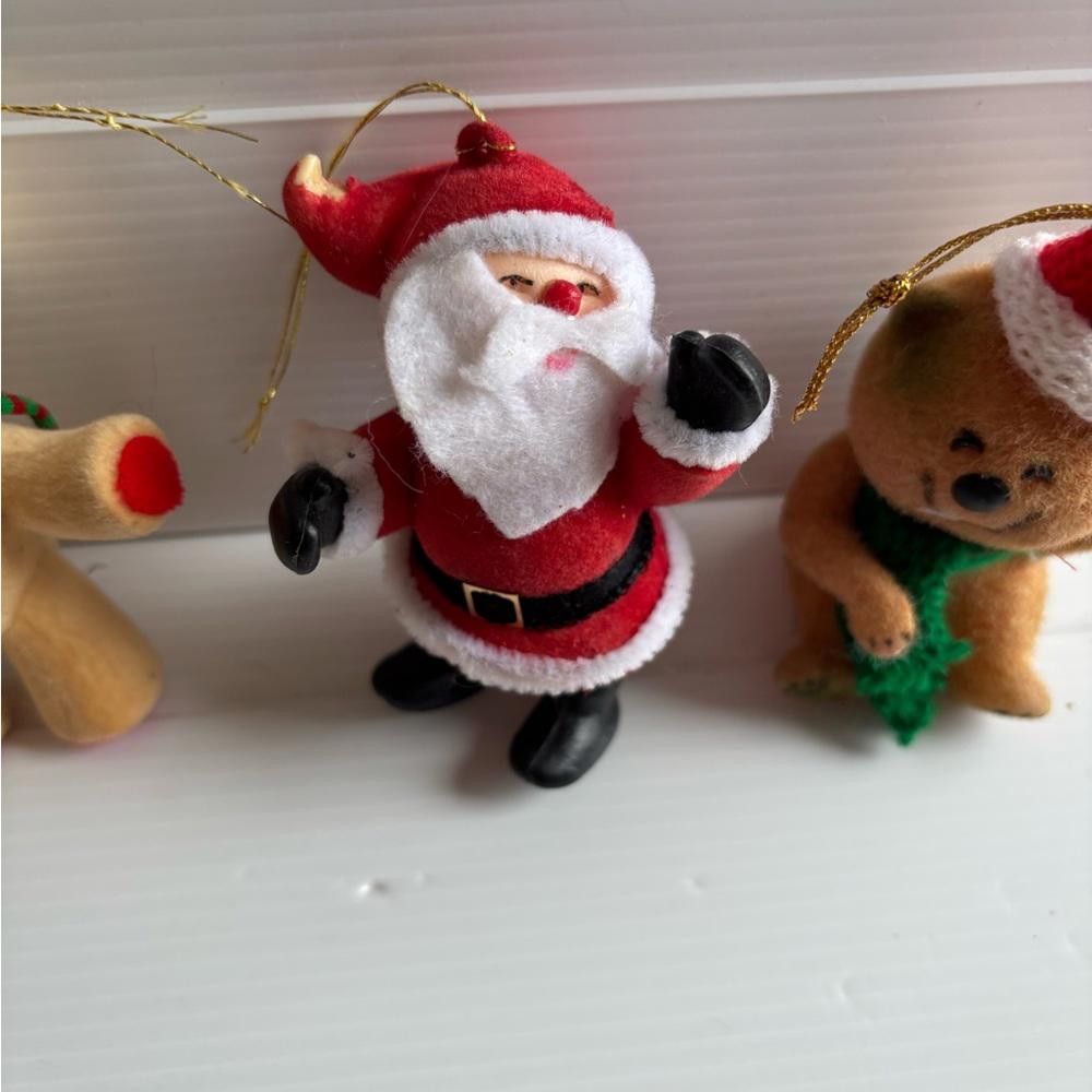 Designer Lot of 12 Vintage Flocked Christmas Ornaments Size ONE SIZE - 5 Thumbnail