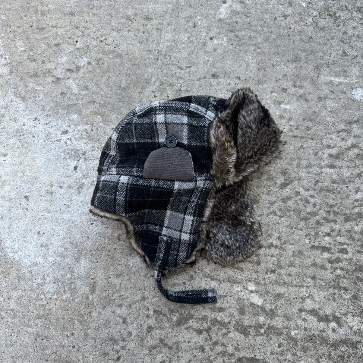 Vintage VTG Hat With Ear Flaps Style by Travis Scoot Y2K 00s USA Size ONE SIZE - 3 Thumbnail
