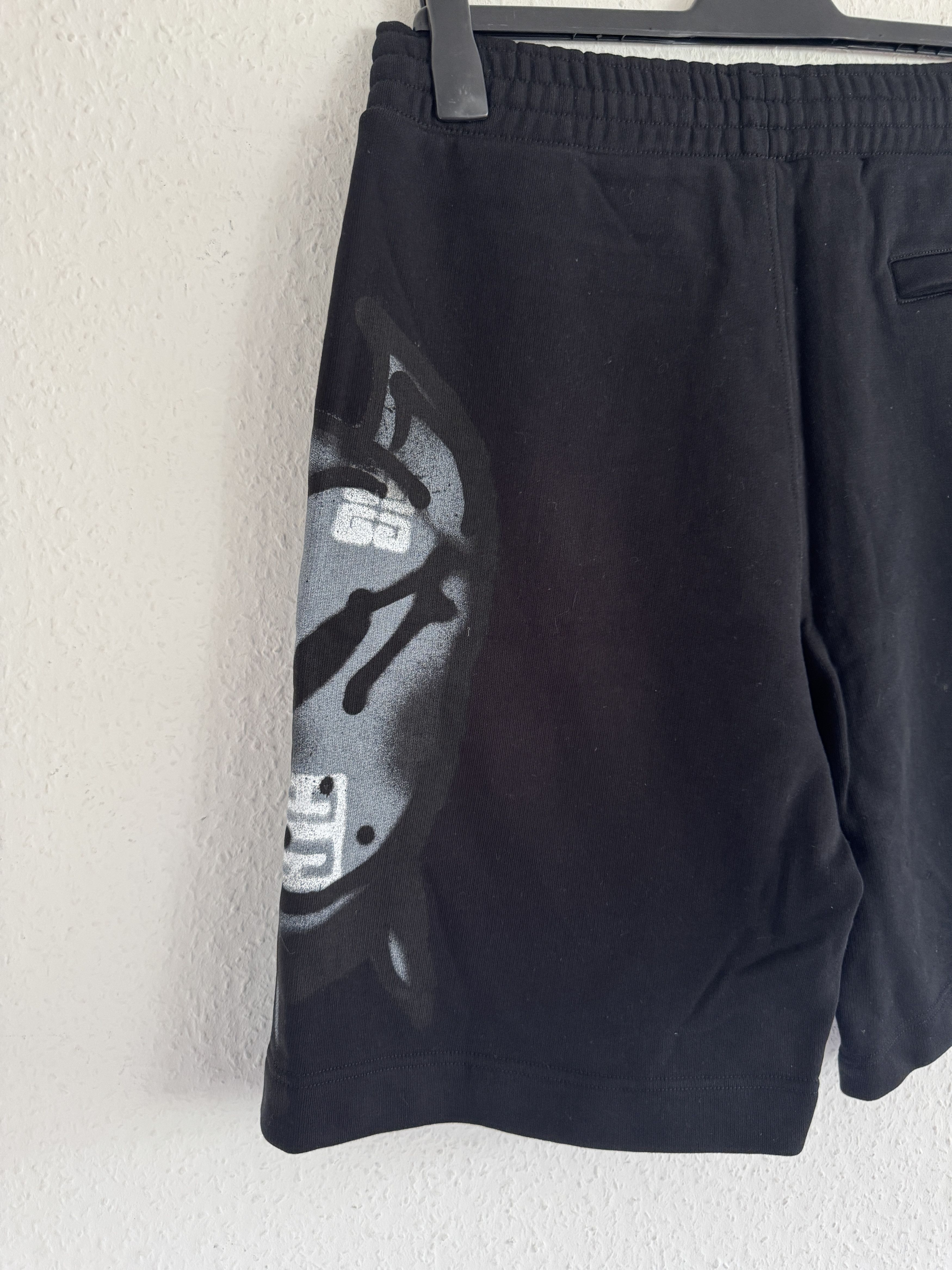 Chito × Givenchy Givenchy Chito Edition Dog Print Shorts – Black Size US 32 / EU 48 - 6 Thumbnail