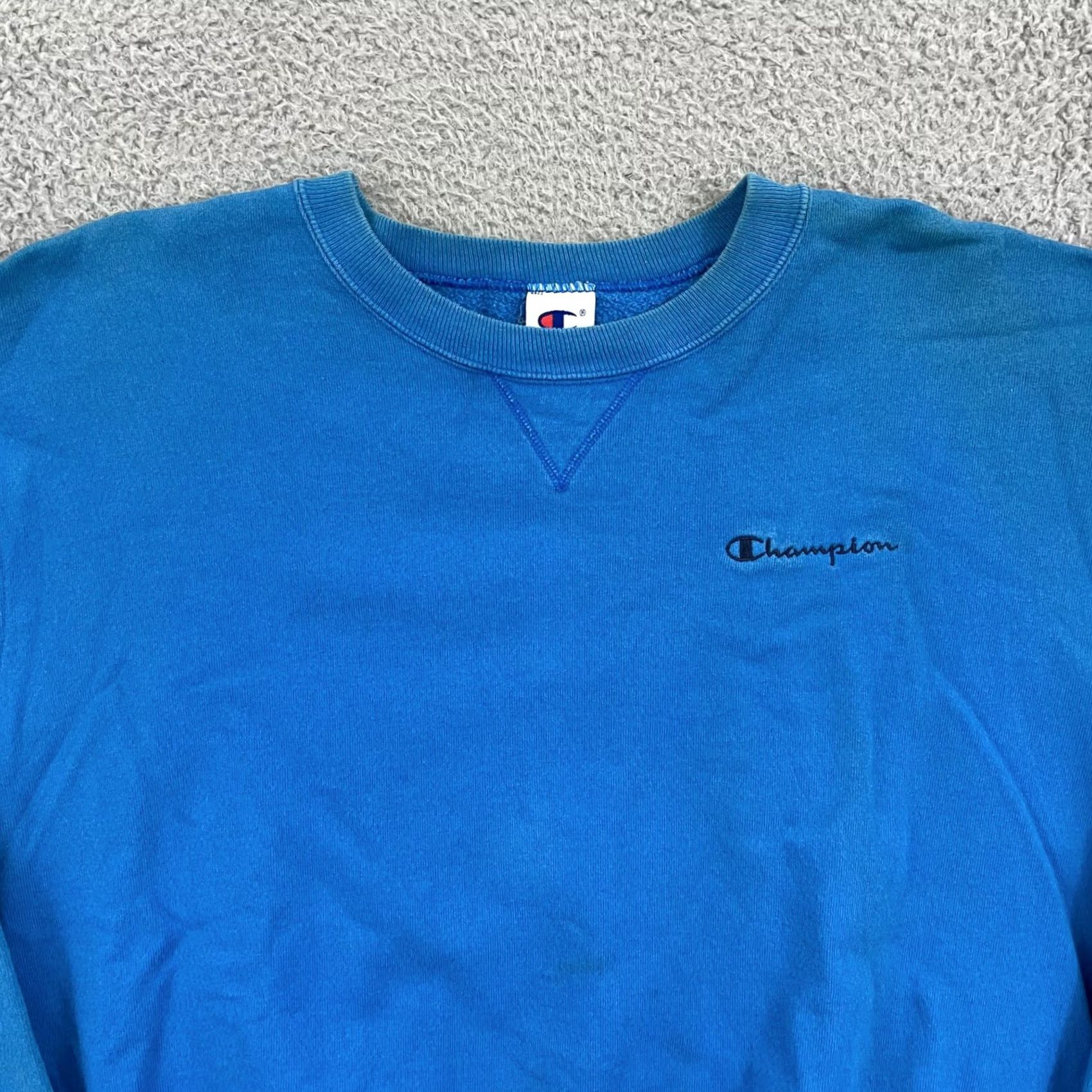 Champion VINTAGE Champion Sweatshirt 2XL Blue 90s Spell Out Logo Pullover Shirt Men Women Unisex Adults Graphic Print Knitted Cotton Blend Casual Sportswear Size US XXL / EU 58 / 5 - 3 Thumbnail