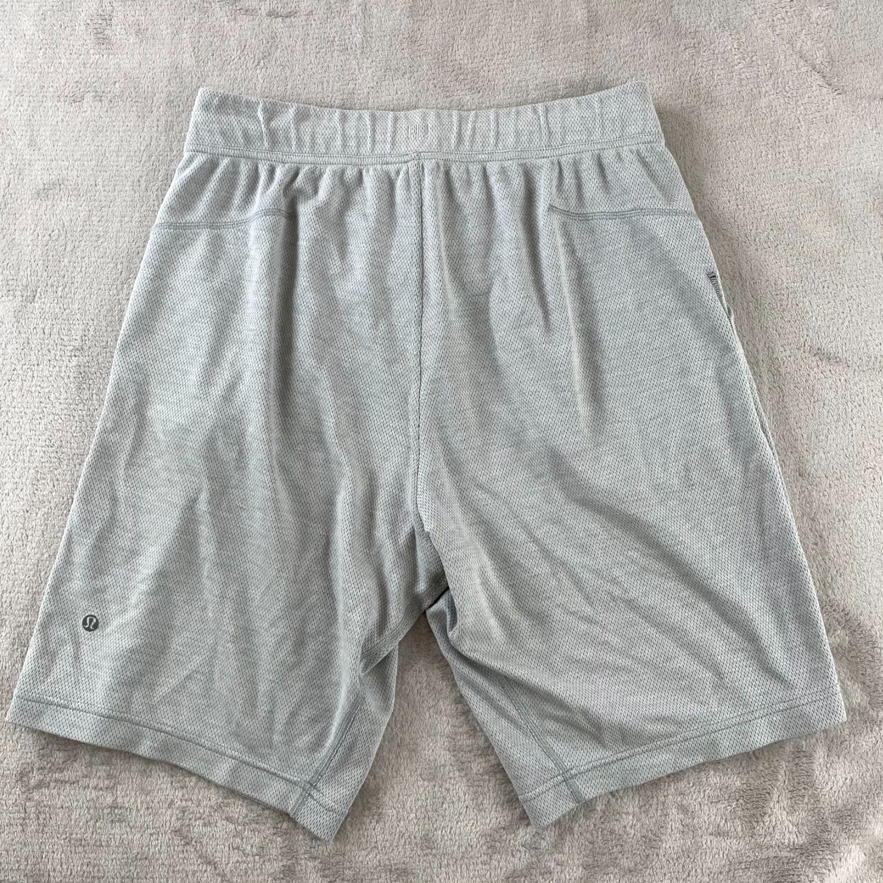Lululemon Lululemon Athletic Shorts Men Medium Gray Drawstring Activewear Gym Yoga 10 in Inseam Pockets Athletic Size US 31 - 5 Thumbnail
