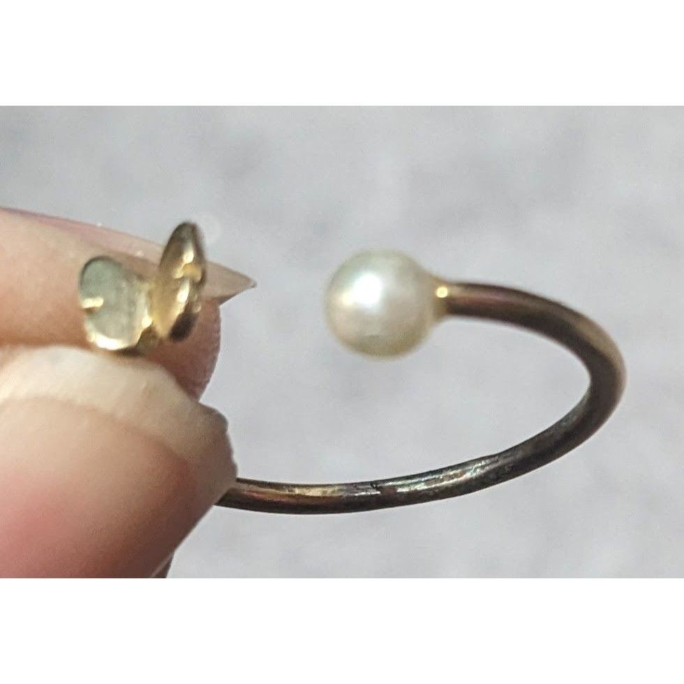 Other Minimalist Butterfly Faux Pearl Open Top Gold Tone Ring Size Size ONE SIZE - 6 Thumbnail