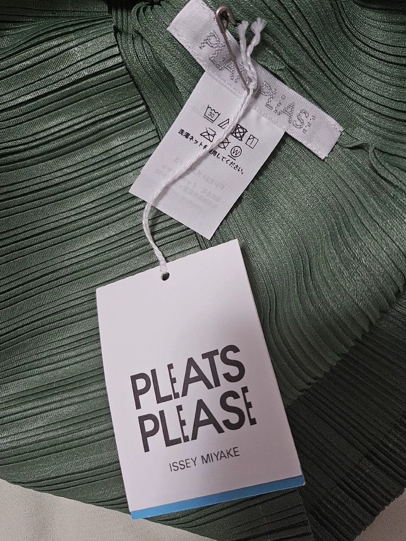Issey Miyake Issey Miyake size:3 Green pleated long-sleeved shirt Size S / US 4 / IT 40 - 2 Thumbnail