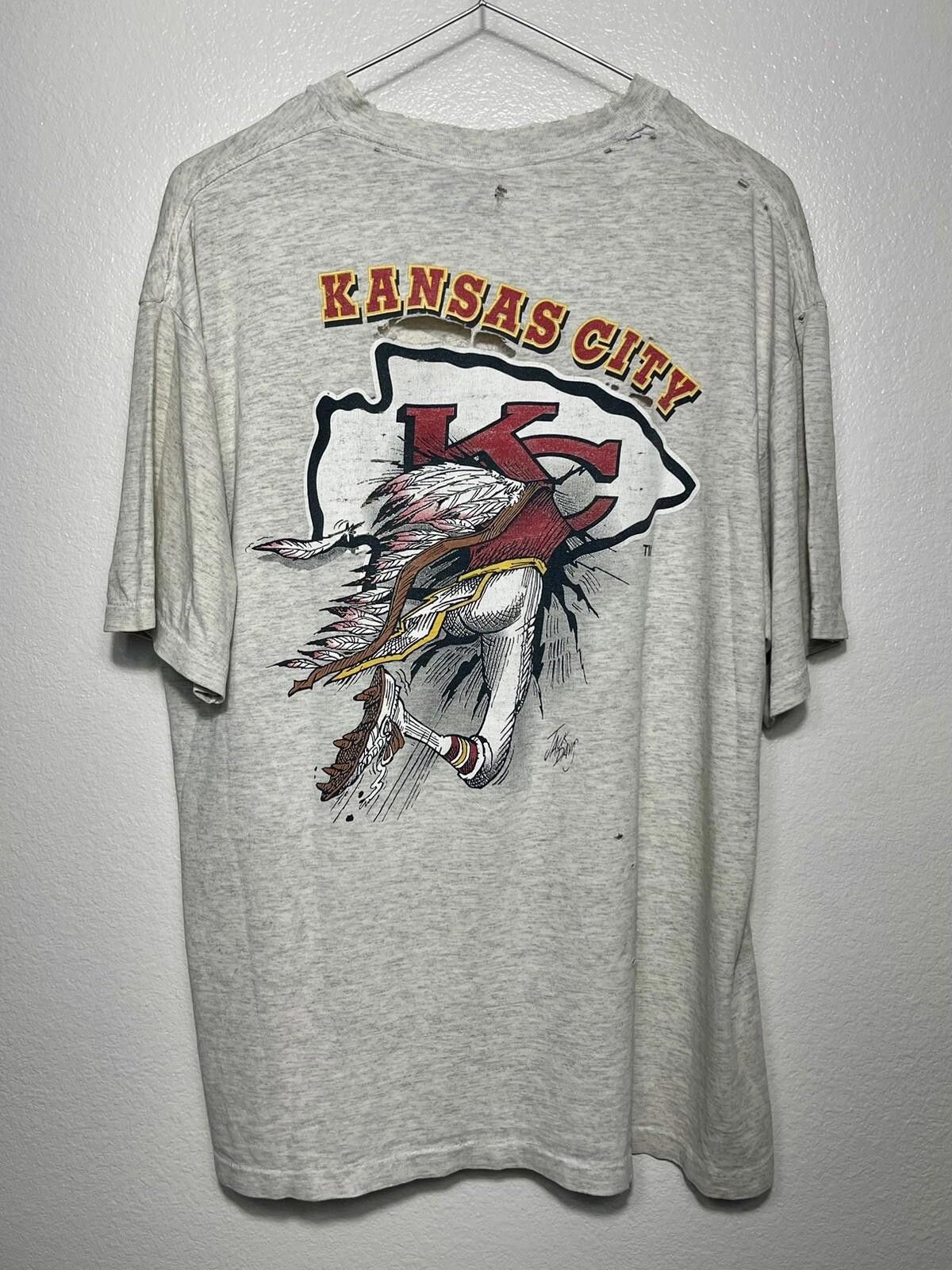 Nutmeg VTG 1990’s Kansas City Chiefs Nutmeg Mills Jack Davis Shirt Size US XL / EU 56 / 4 - 2 Thumbnail