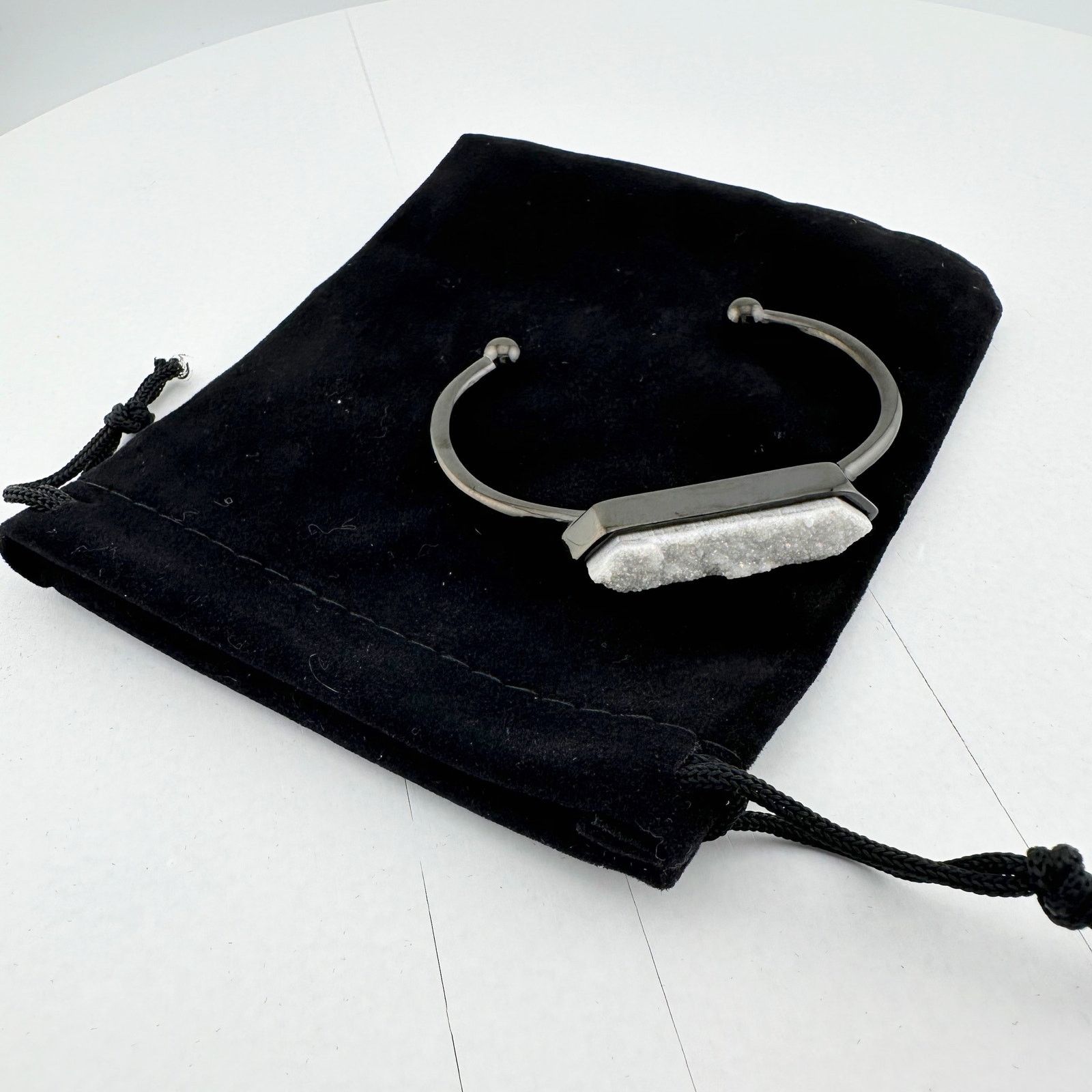 Other Black Ondine White Quartz Bangle Bracelet Size ONE SIZE - 11 Thumbnail