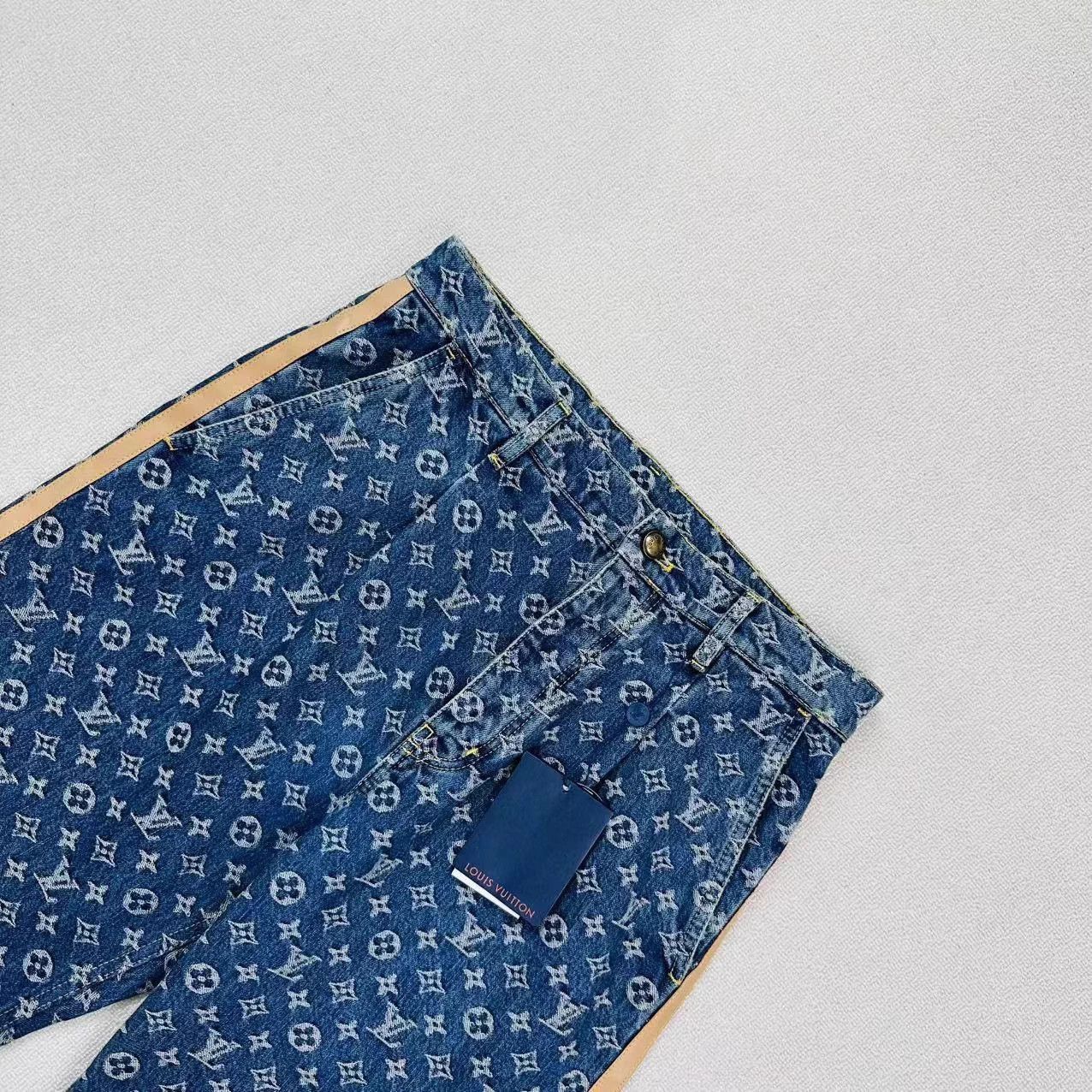 Louis Vuitton LV Monogram Allover Patchwork Leather Jeans W30 Size 30" / US 8 / IT 44 - 3 Thumbnail