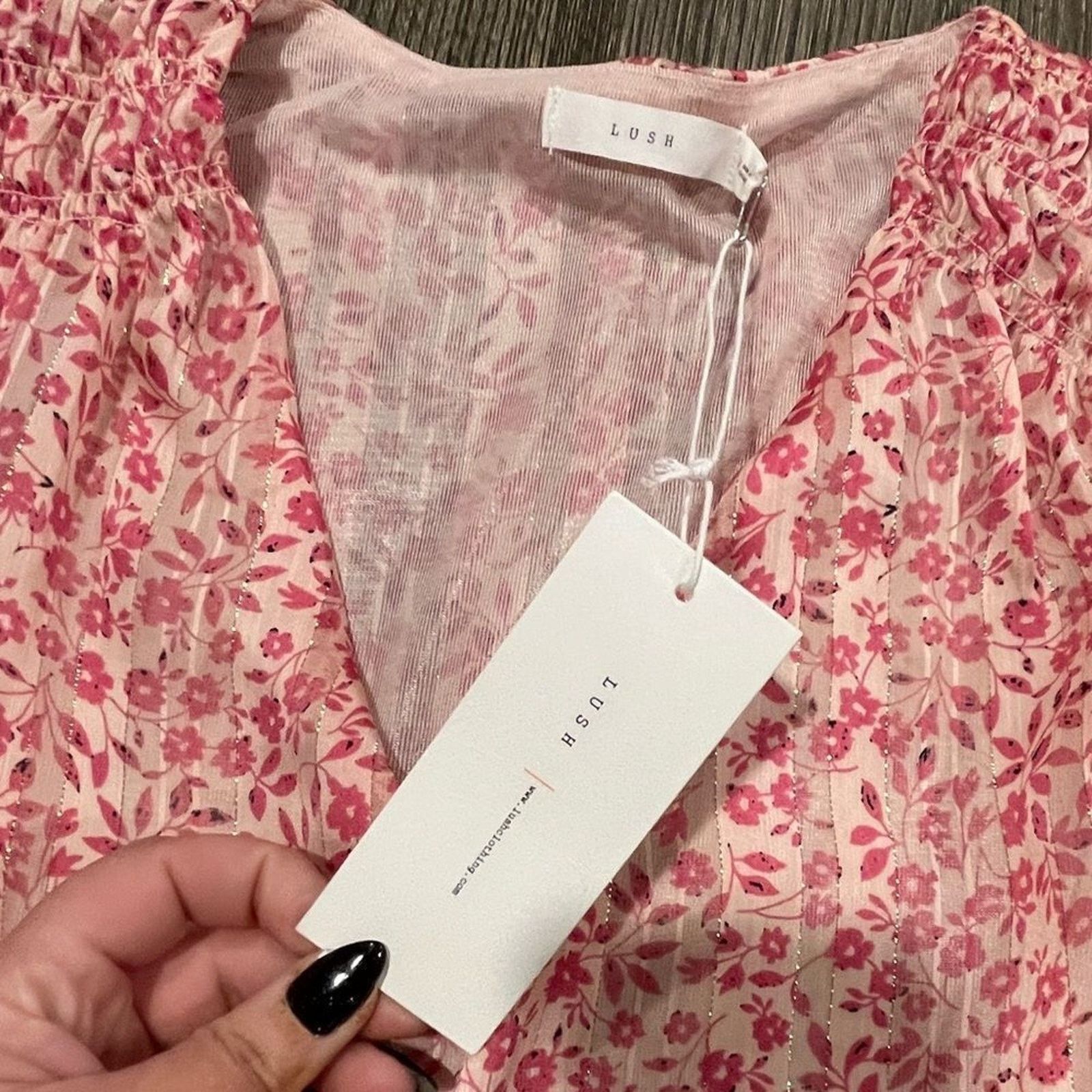 Other NWT Lust Blouse Top Floral V-Neck Puff 3/4 Sleeve Smocked Size M / US 6-8 / IT 42-44 - 3 Thumbnail