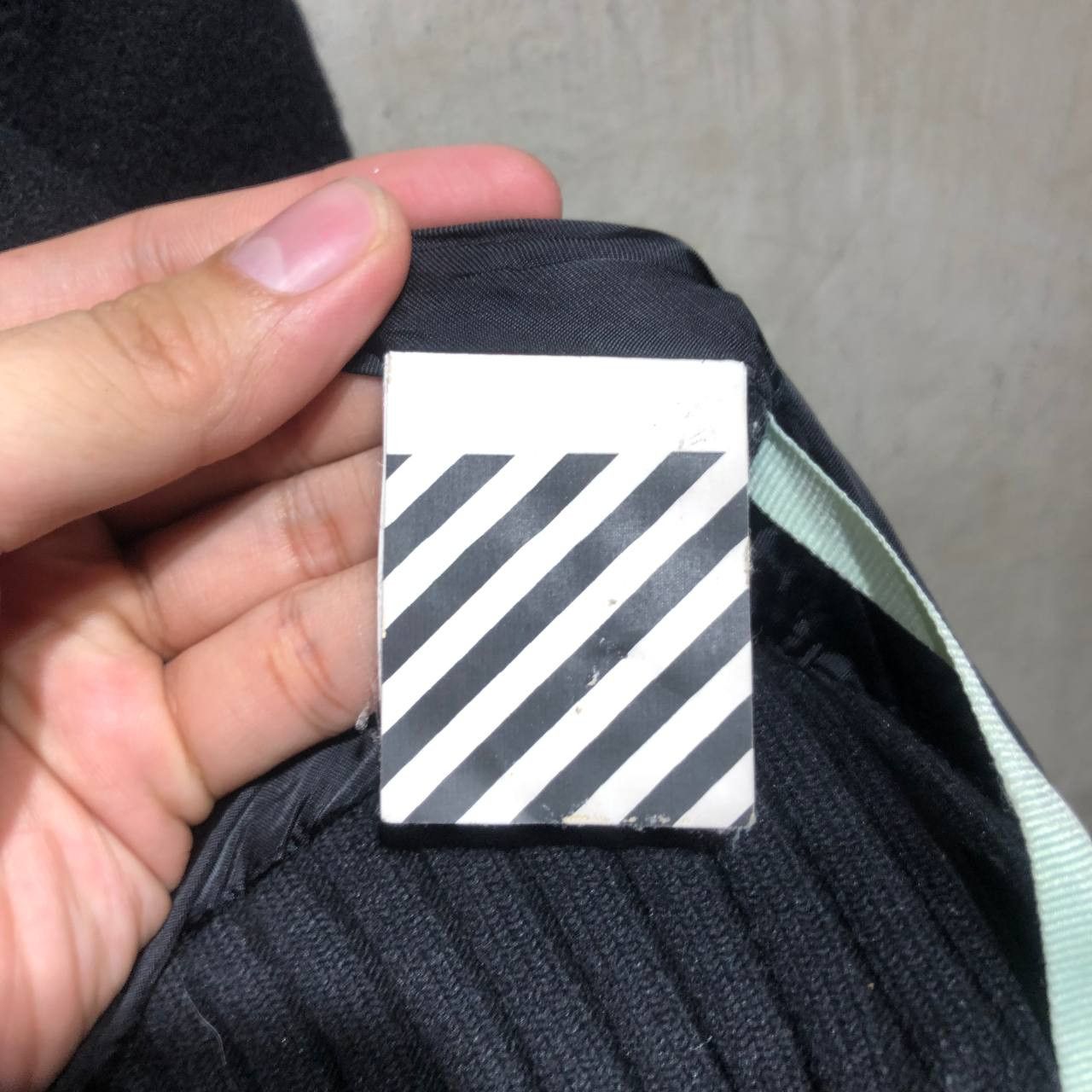 Off-White Off-White Gradient Arrows Bomber jacket Size US L / EU 52-54 / 3 - 18 Thumbnail