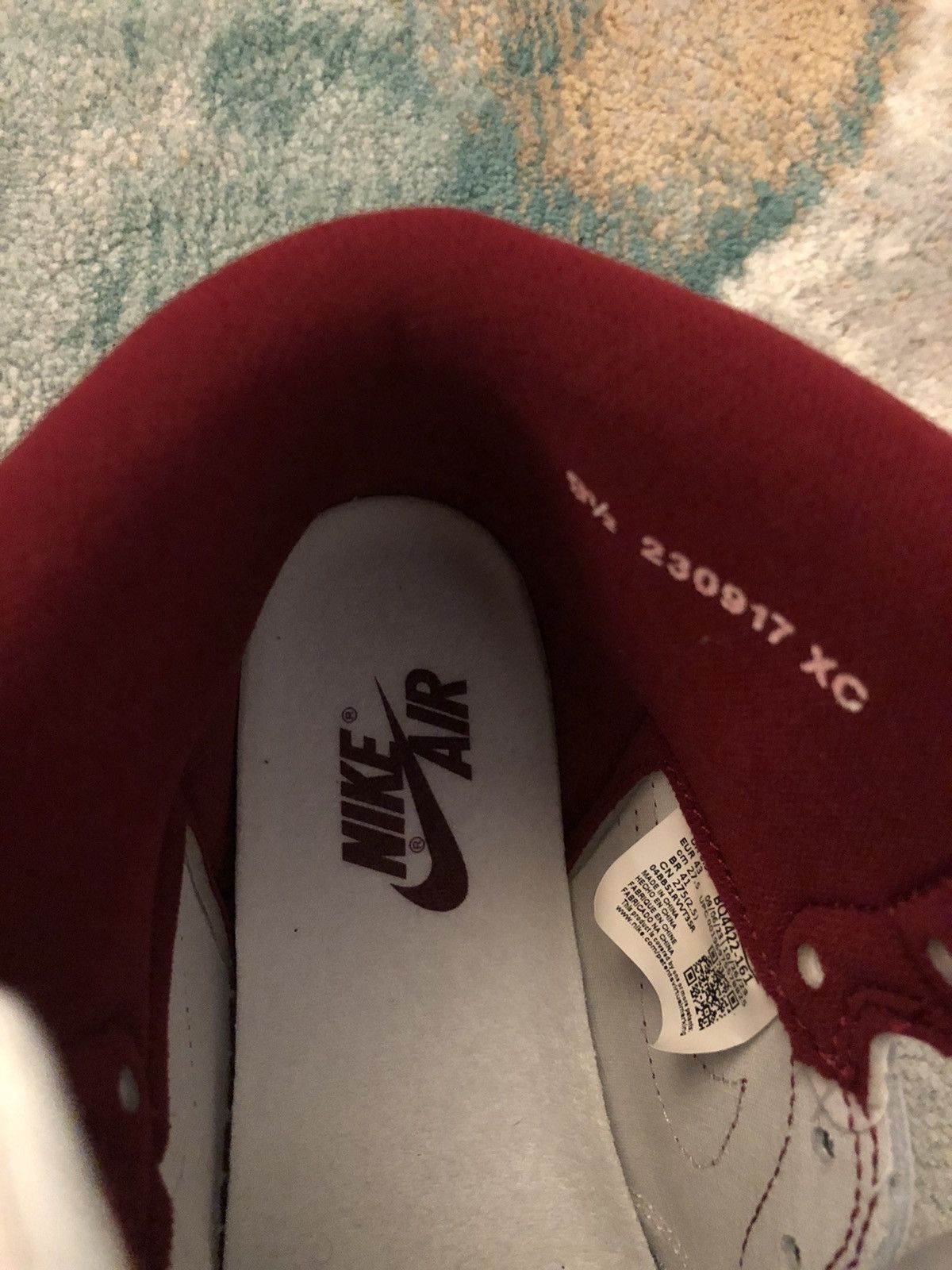Jordan Brand Jordan 1 Retro Size US 8.5 / EU 41-42 - 7 Thumbnail
