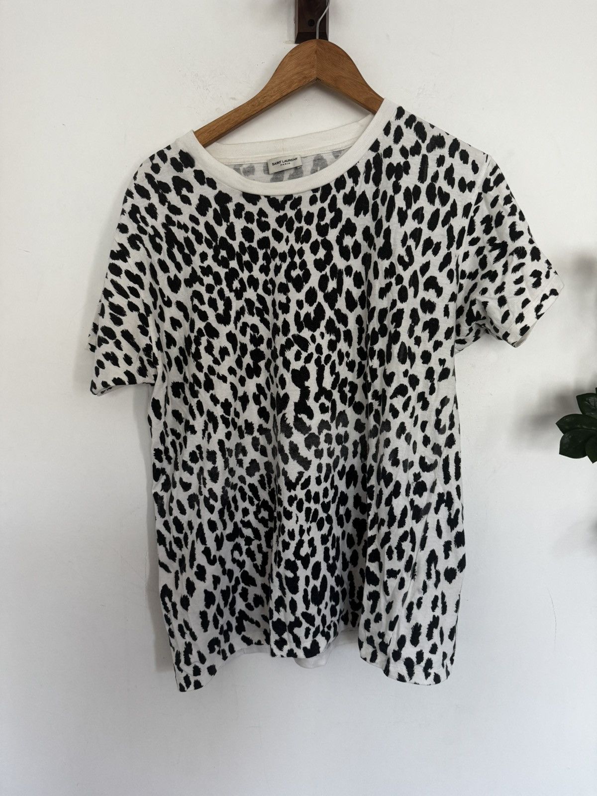 トップス saint laurent paris leopard Hedi Saint Laurent Paris Hedi 2014 leopard t | Grailed