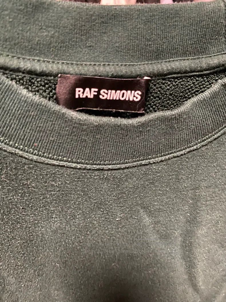 Raf Simons Raf simons Letter green sleeve Size US L / EU 52-54 / 3 - 3 Thumbnail